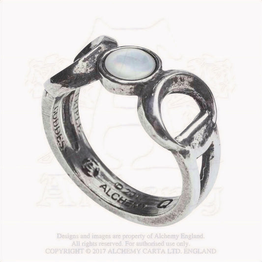 Triple Godess Ring
