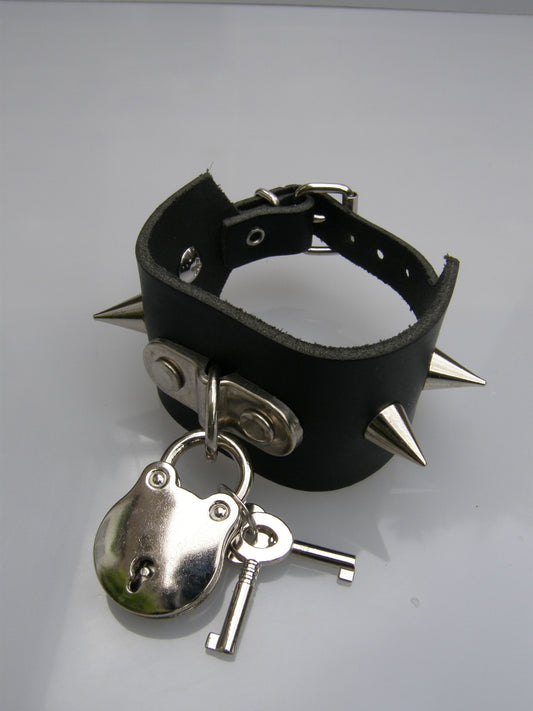 Polsband Zwart Padlock en Cones