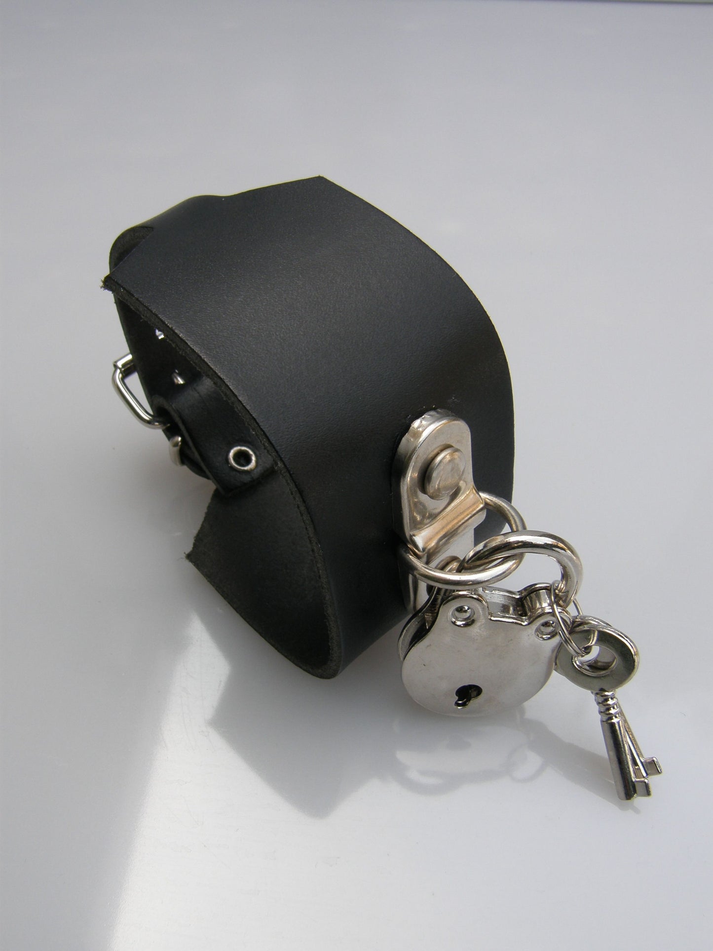 Wristband & Padlock 40mm