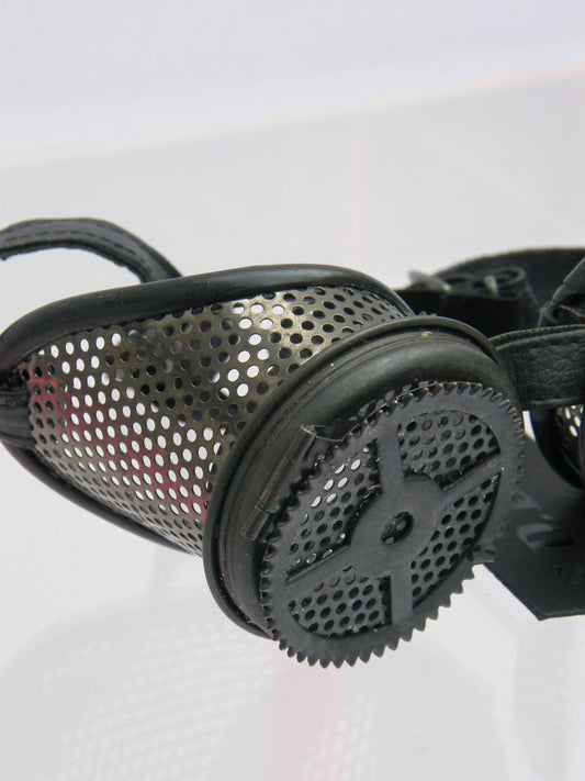 Mesh Frame Goggles Open Flap