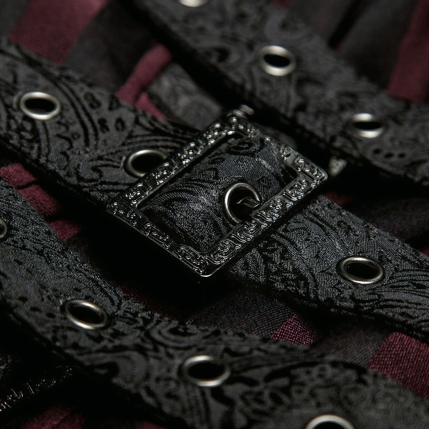Chaser Coat Black/Burgundy
