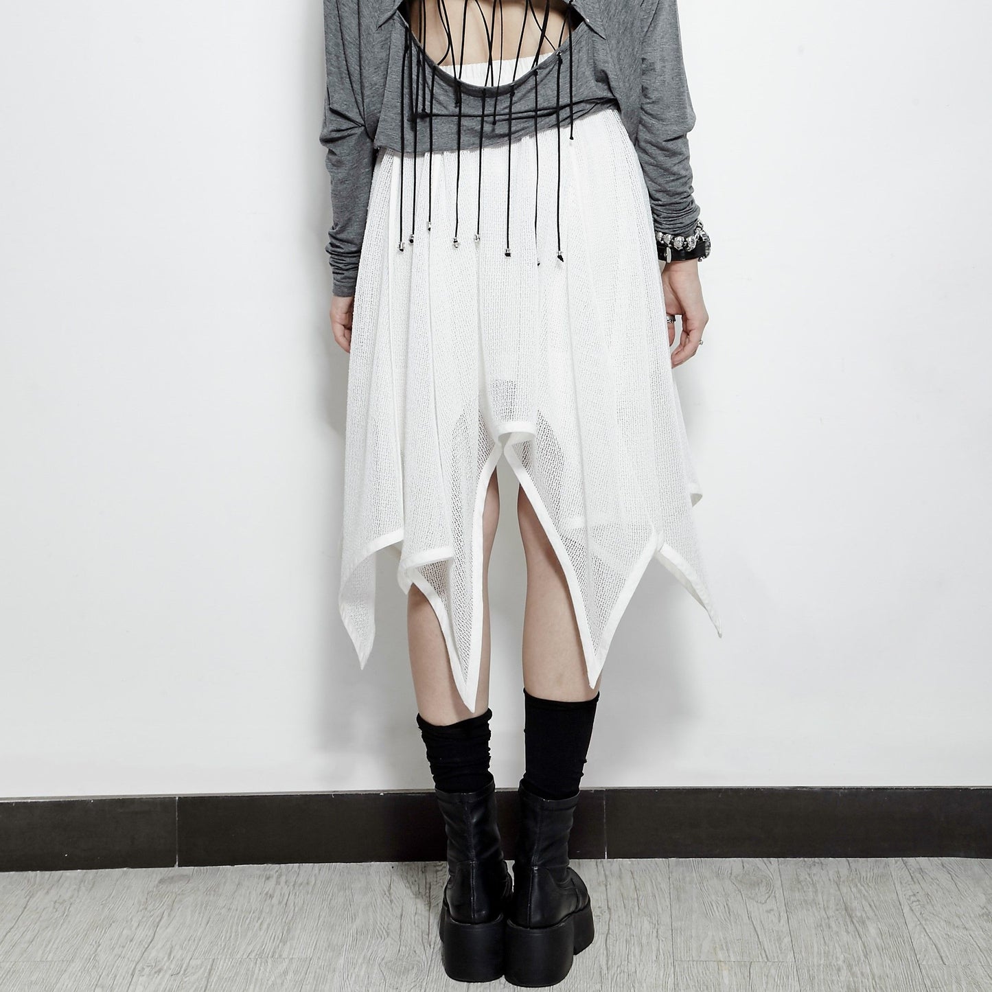 Bat Skirt White PQ-149