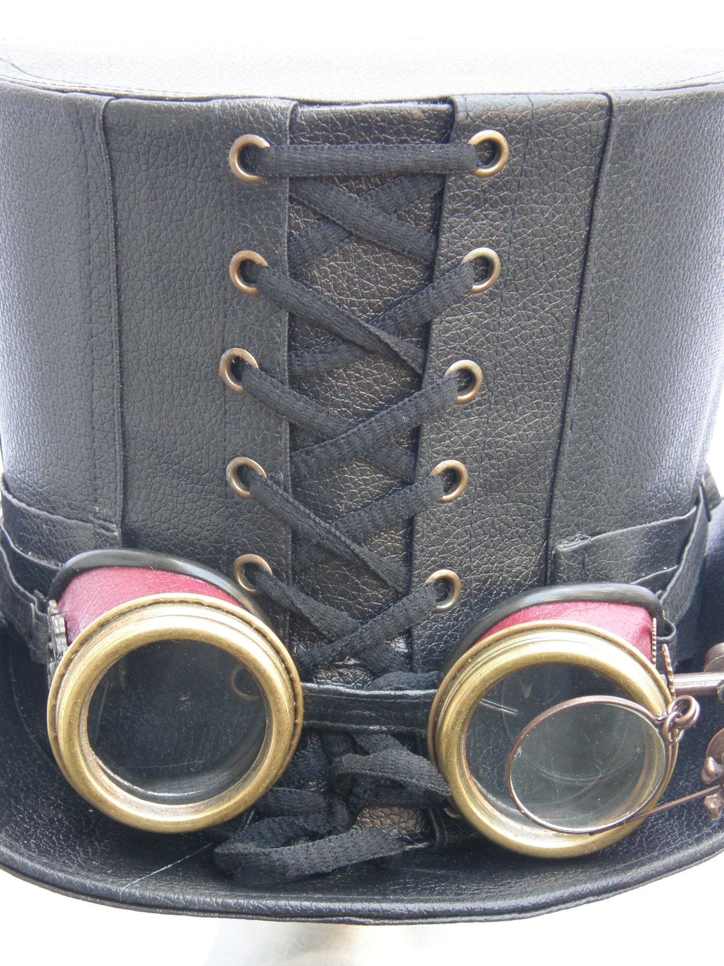 Top Hat Leatherlook & Red Goggles