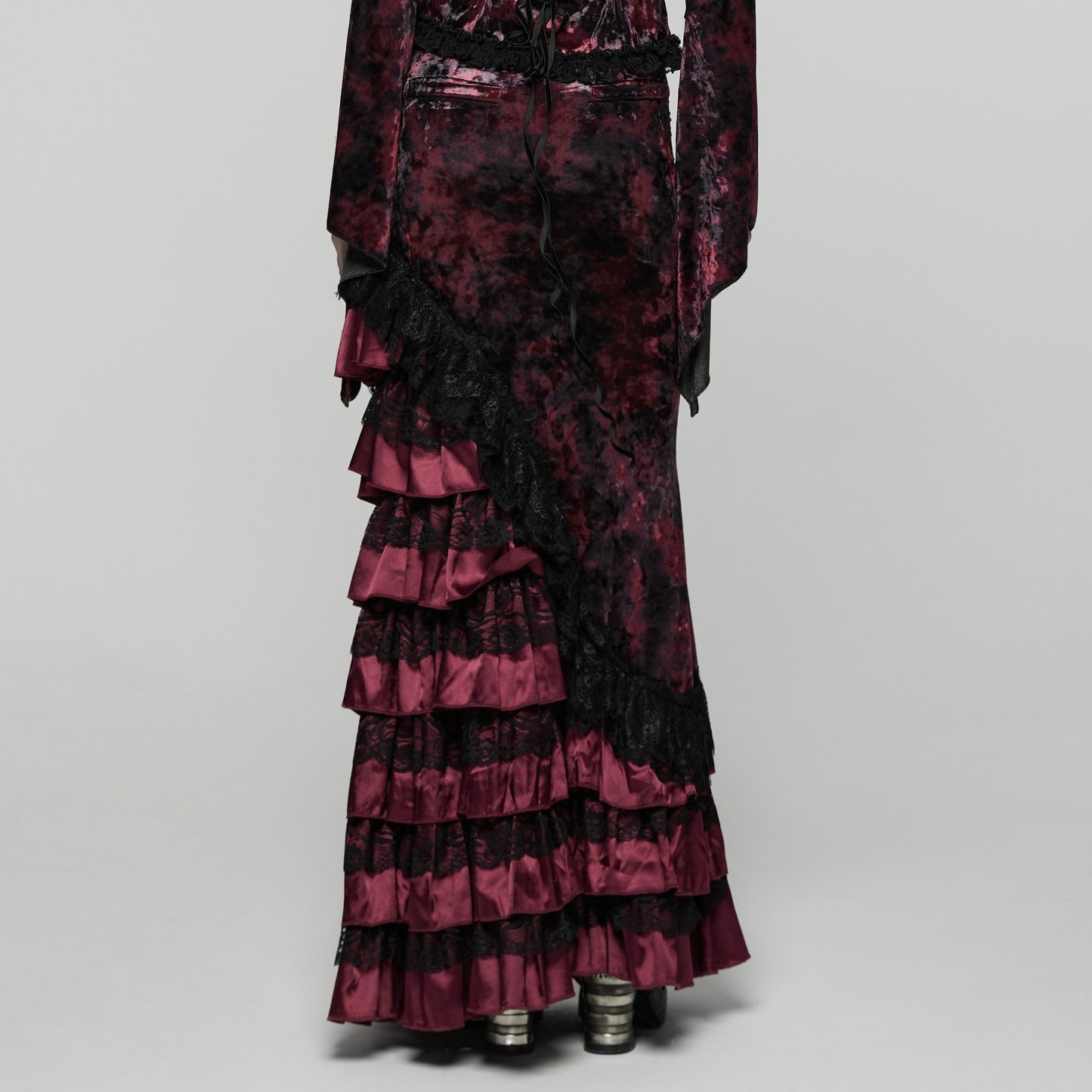 Broken Promise Maxi Rok Rood - Zwart