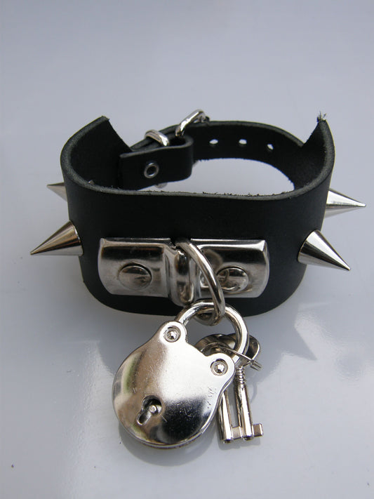 Polsband Zwart Padlock en Cones