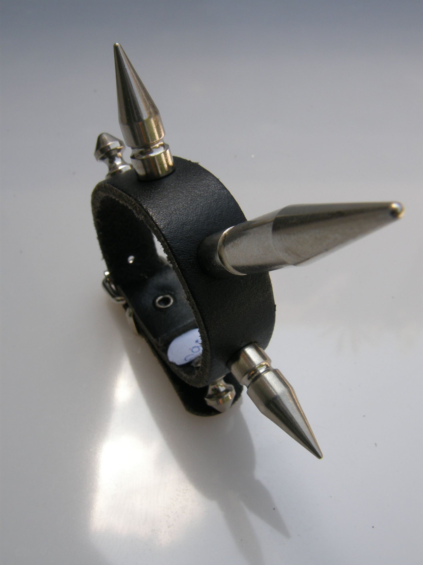 Polsband 1 Row Assorted Screw Spikes