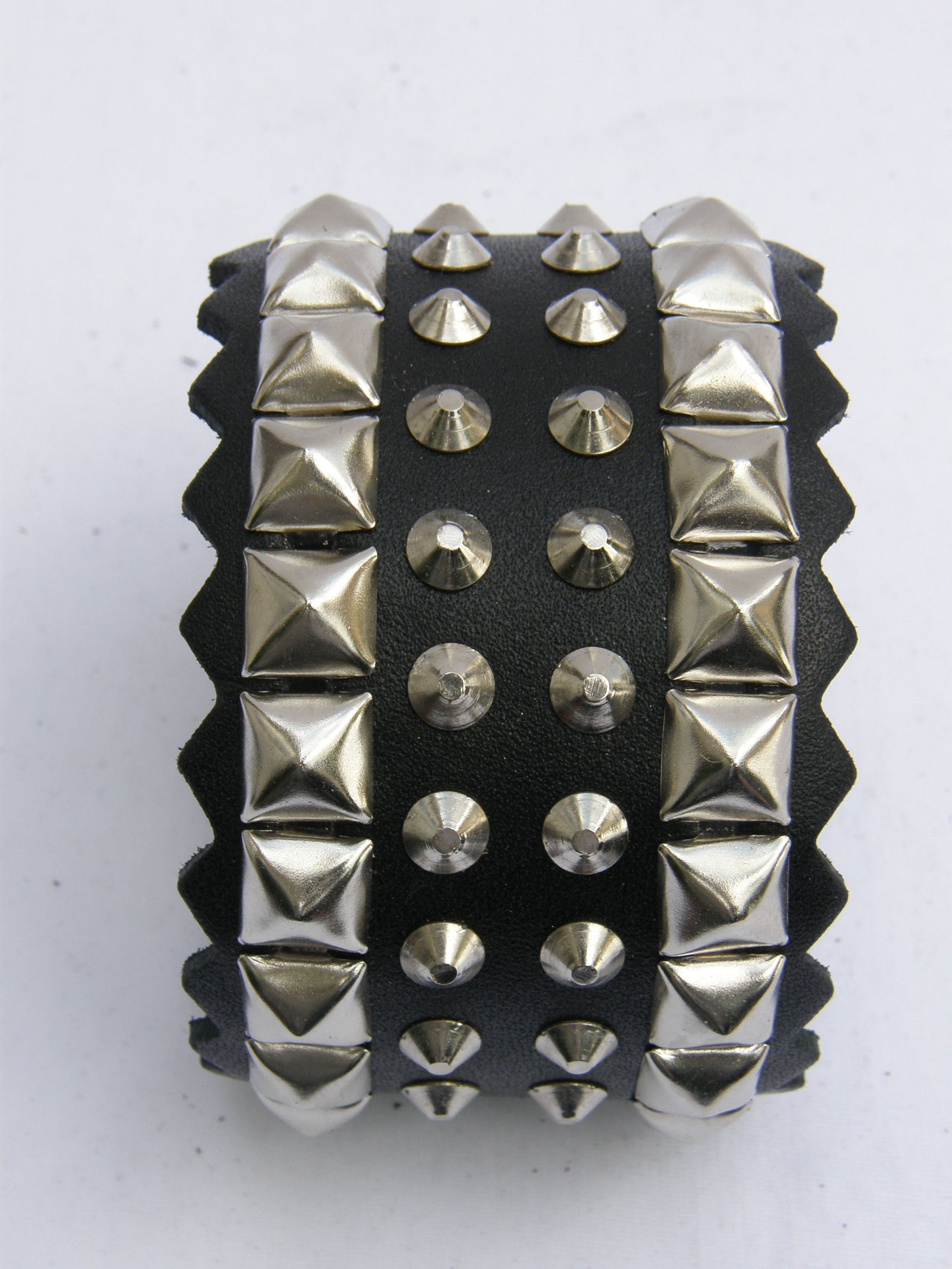 Wristband 4 Row Small Pyramid & Baby Cones