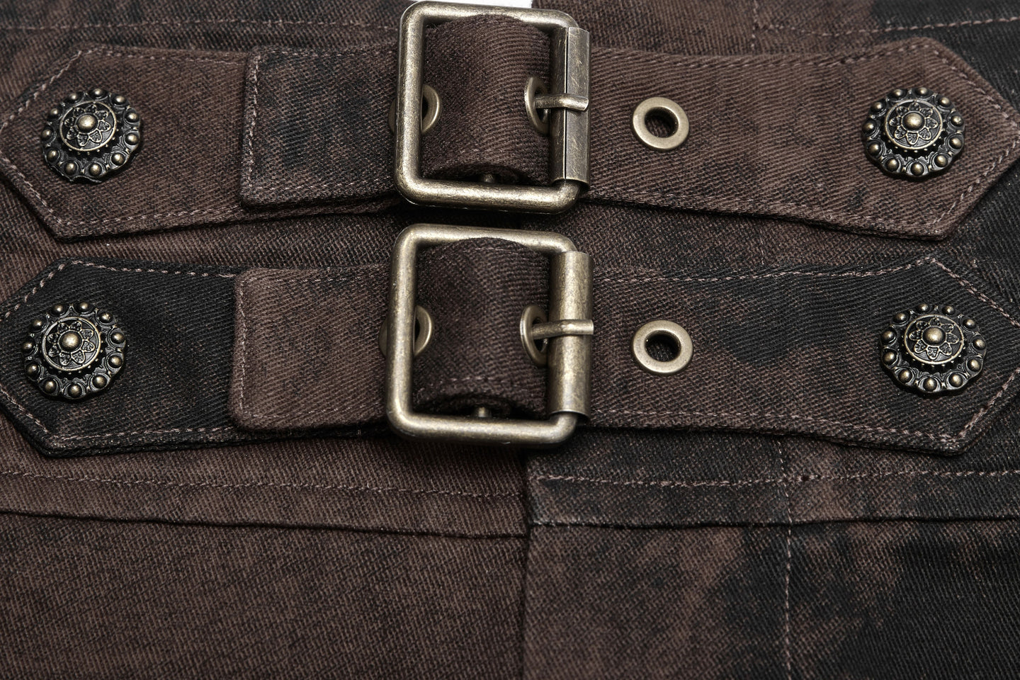 Exhausted Broek Bruin