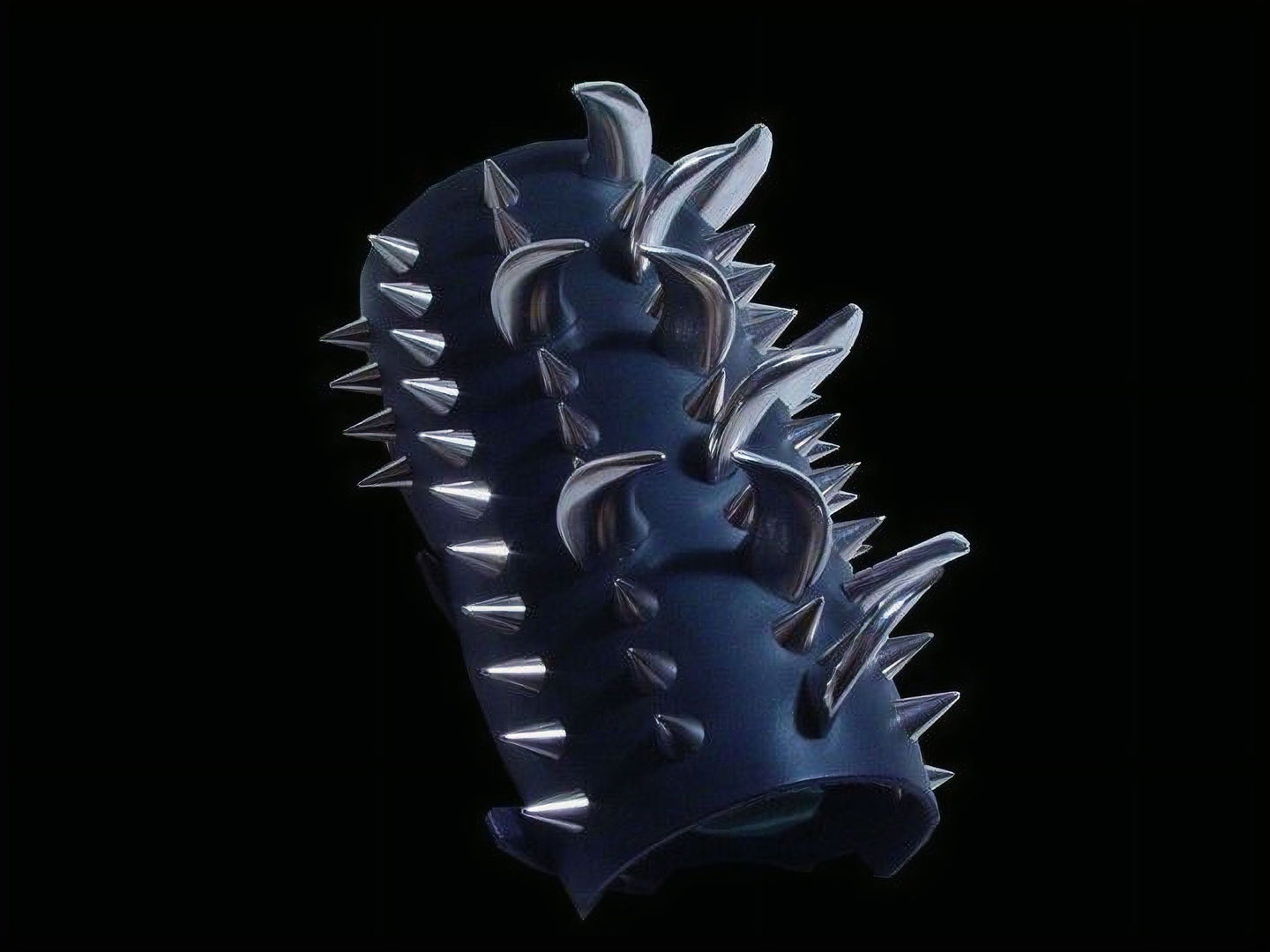 Arm Guard 11 Row Saber Tooth & Small Cones