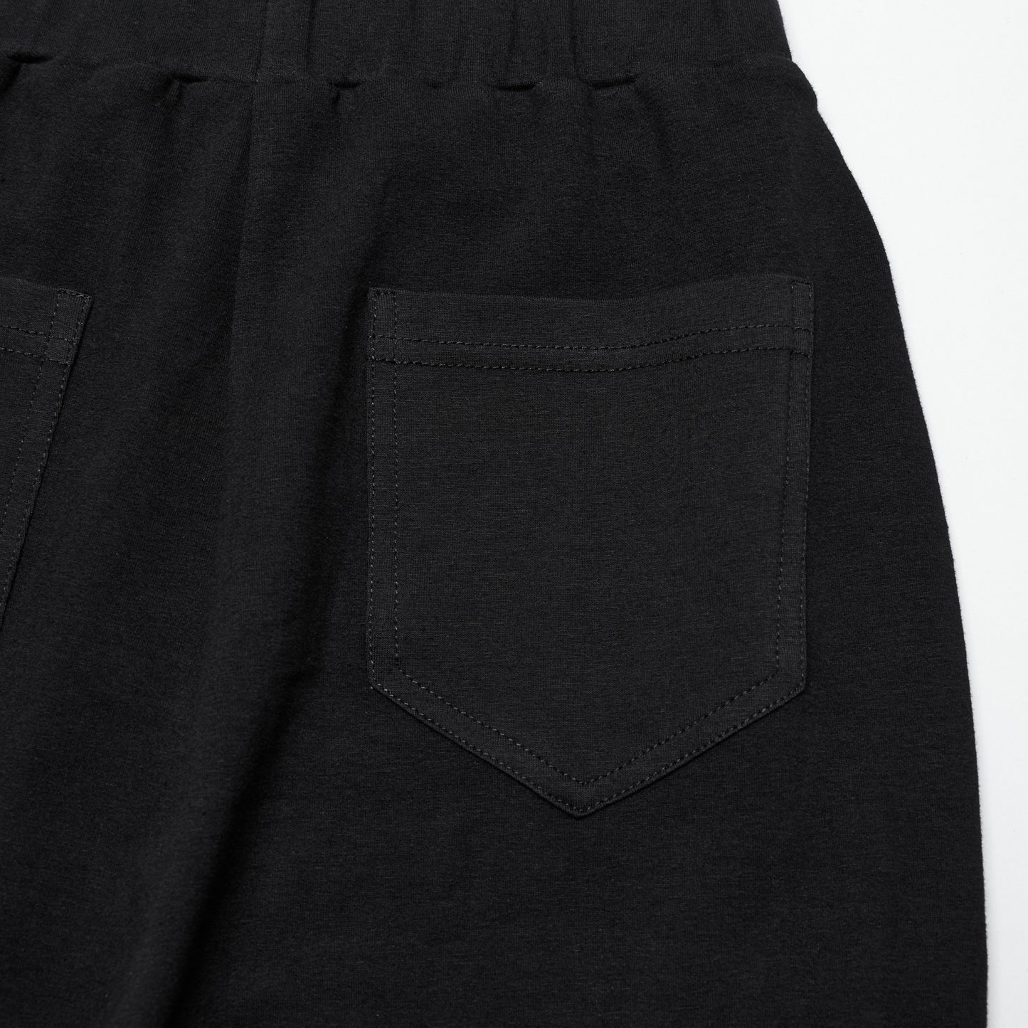 Invited Broek