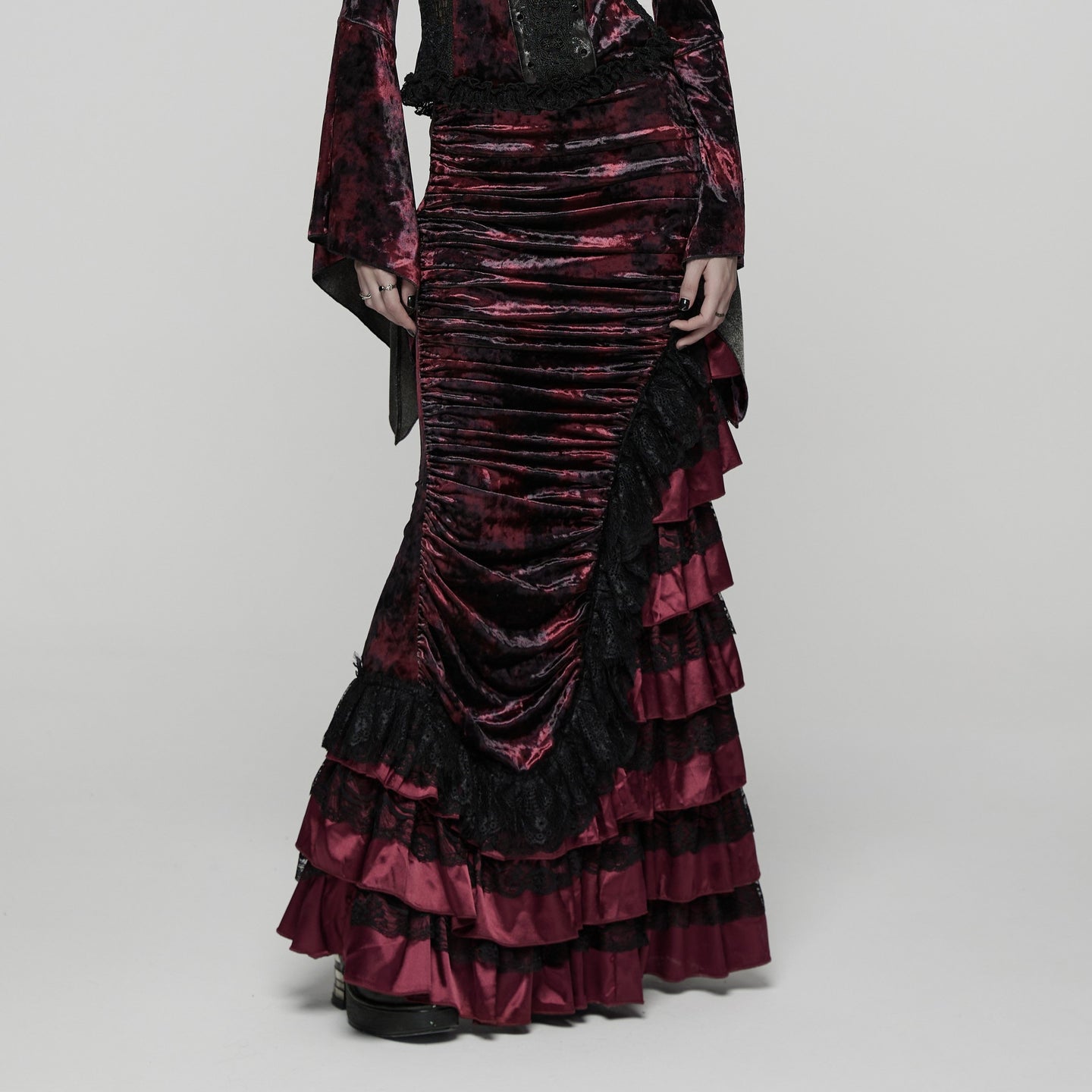 Broken Promise Maxi Rok Rood - Zwart