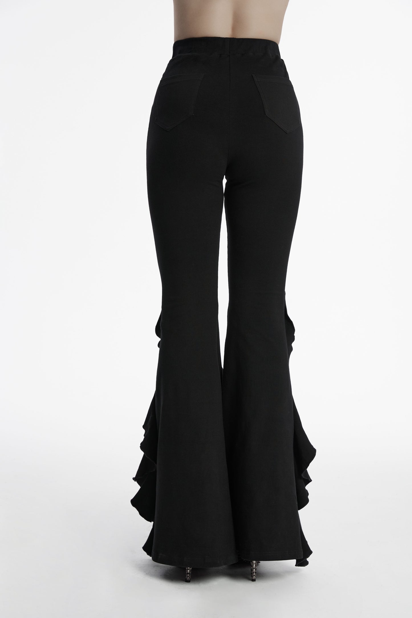 Invited Broek