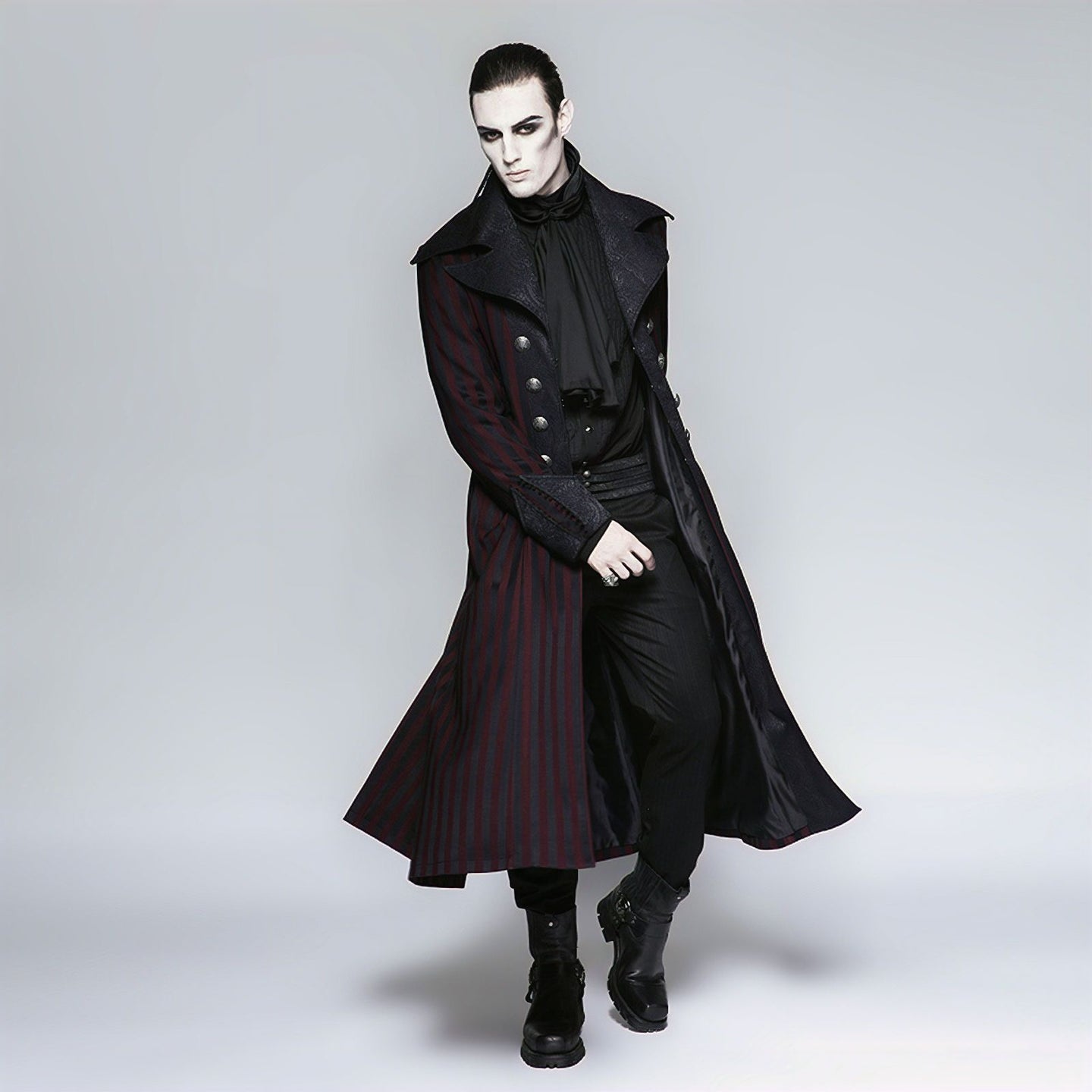 Chaser Coat Black/Burgundy