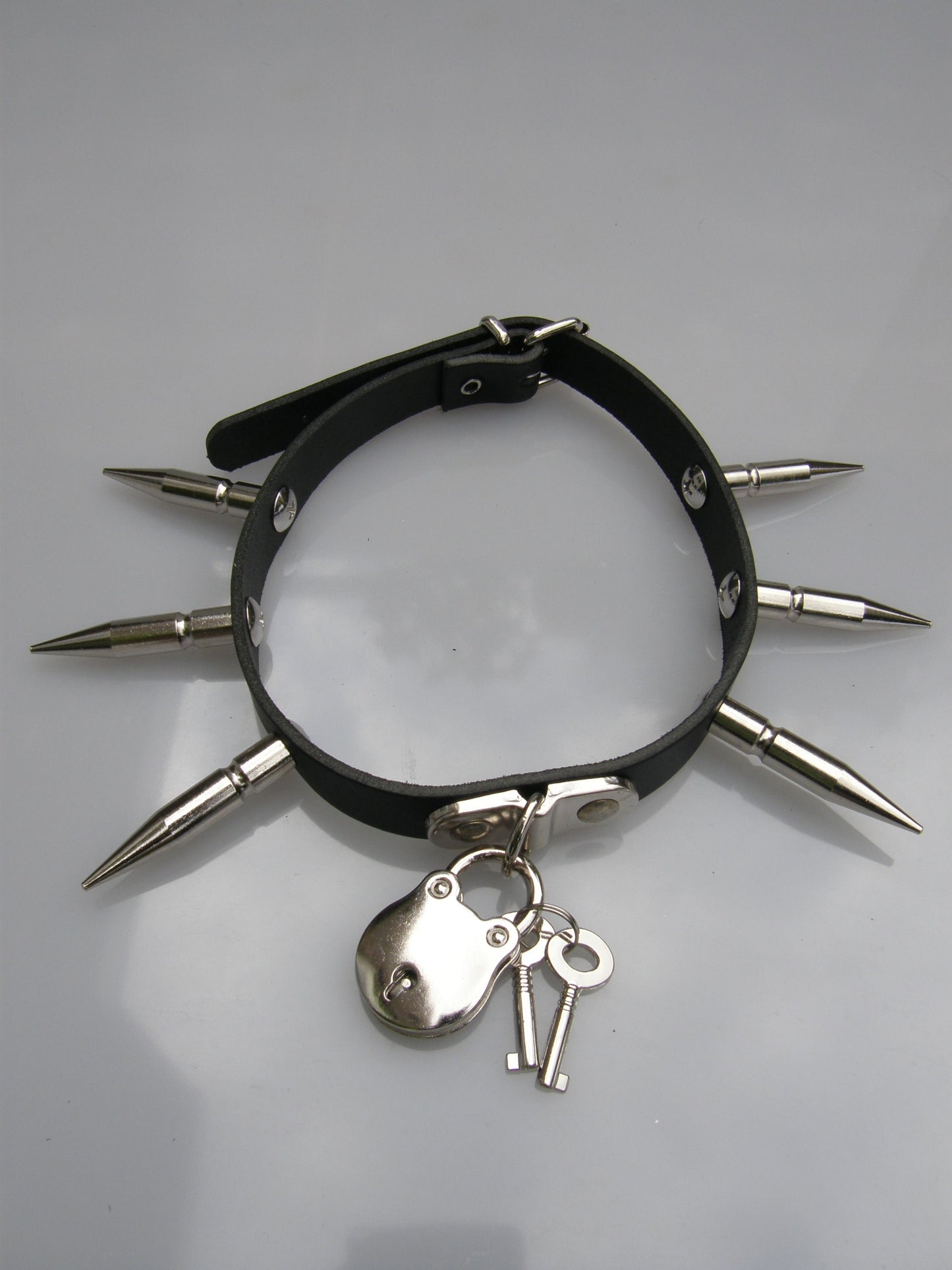 Halsband Large Spike & Padlock
