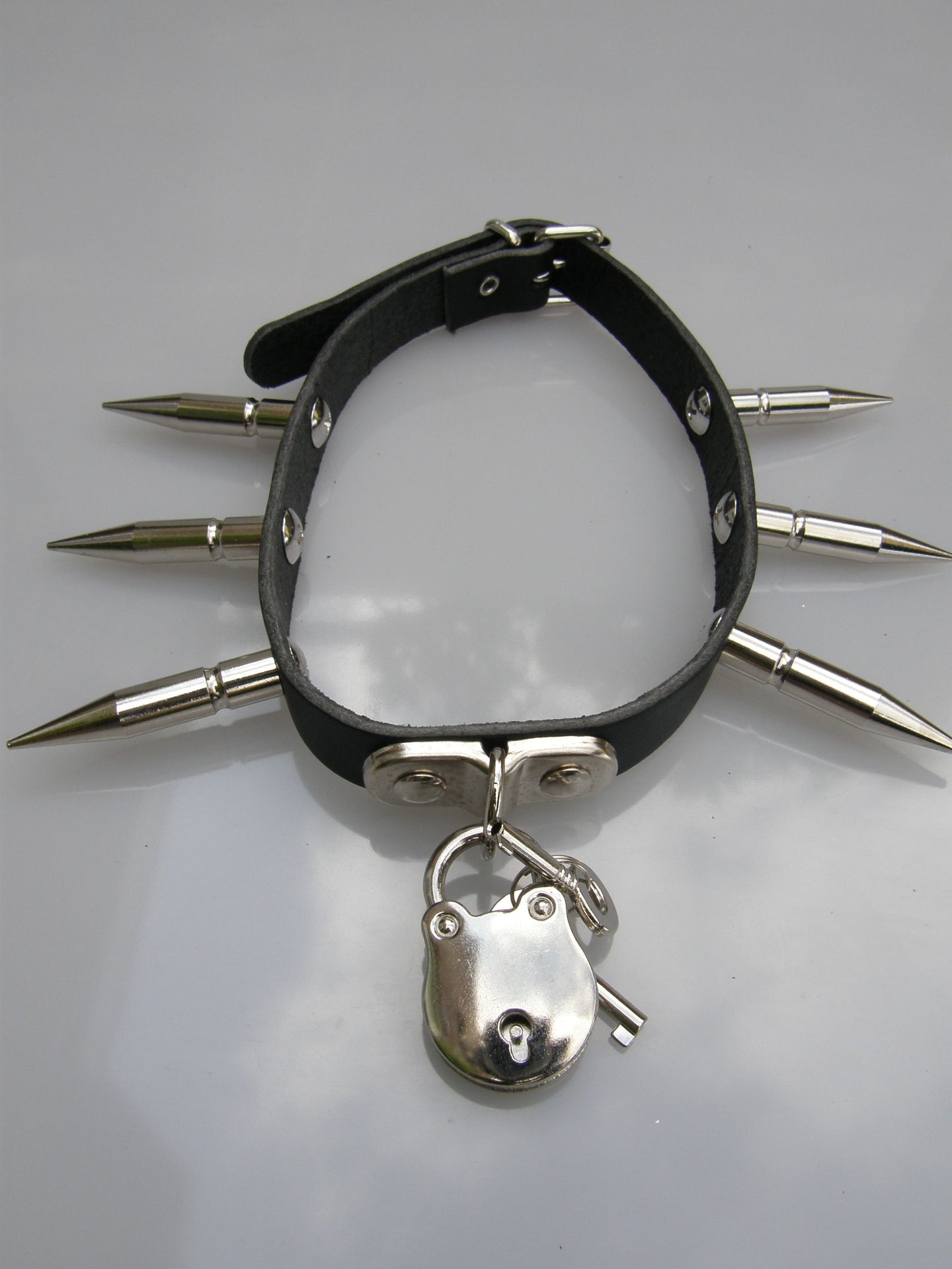 Halsband Large Spike & Padlock