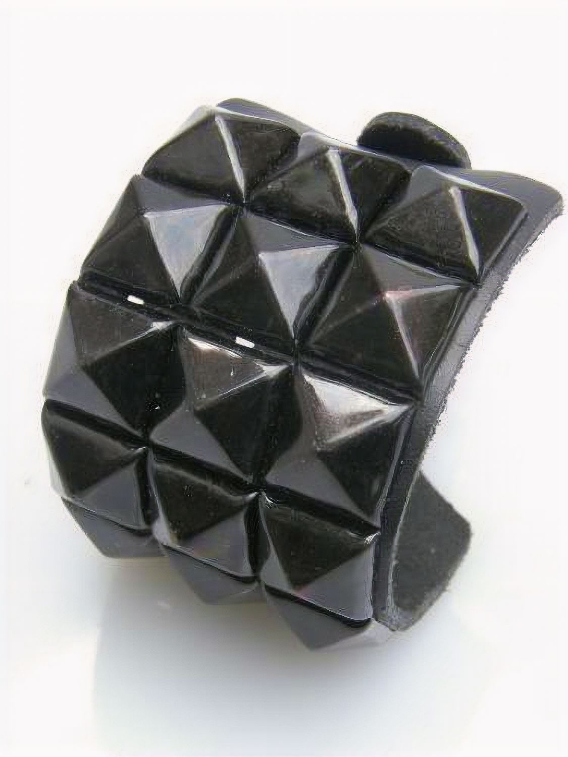 Polsband 3 Row Black Pyramid Studs