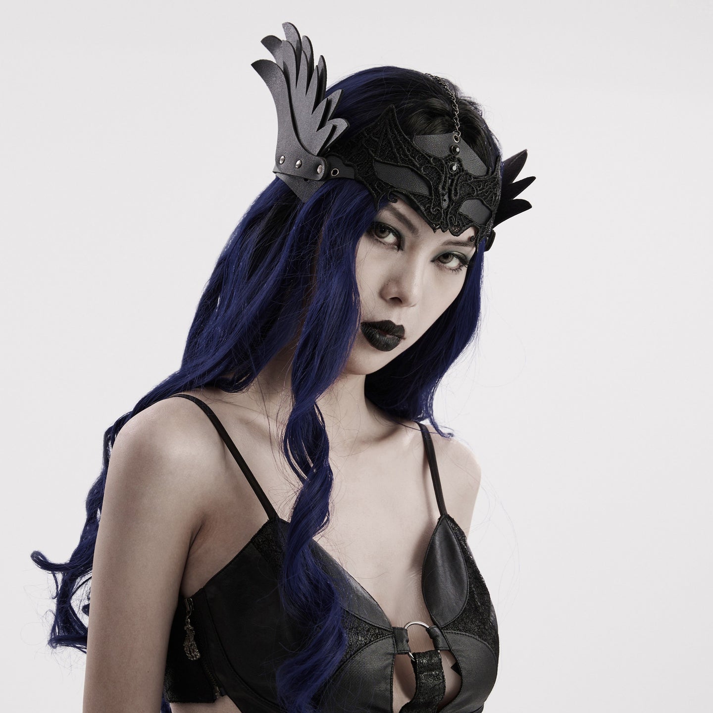 Bat Chains Mask