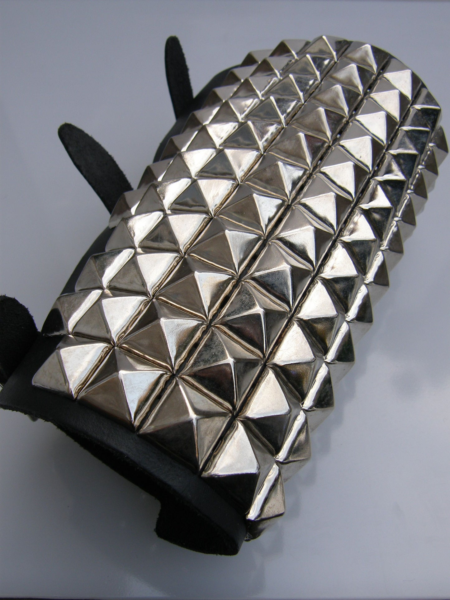 Arm Guard 11 Row Pyramid Studs