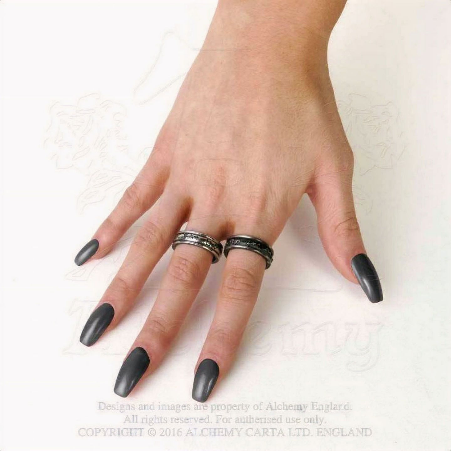 Demon Black & Angel White Ringen