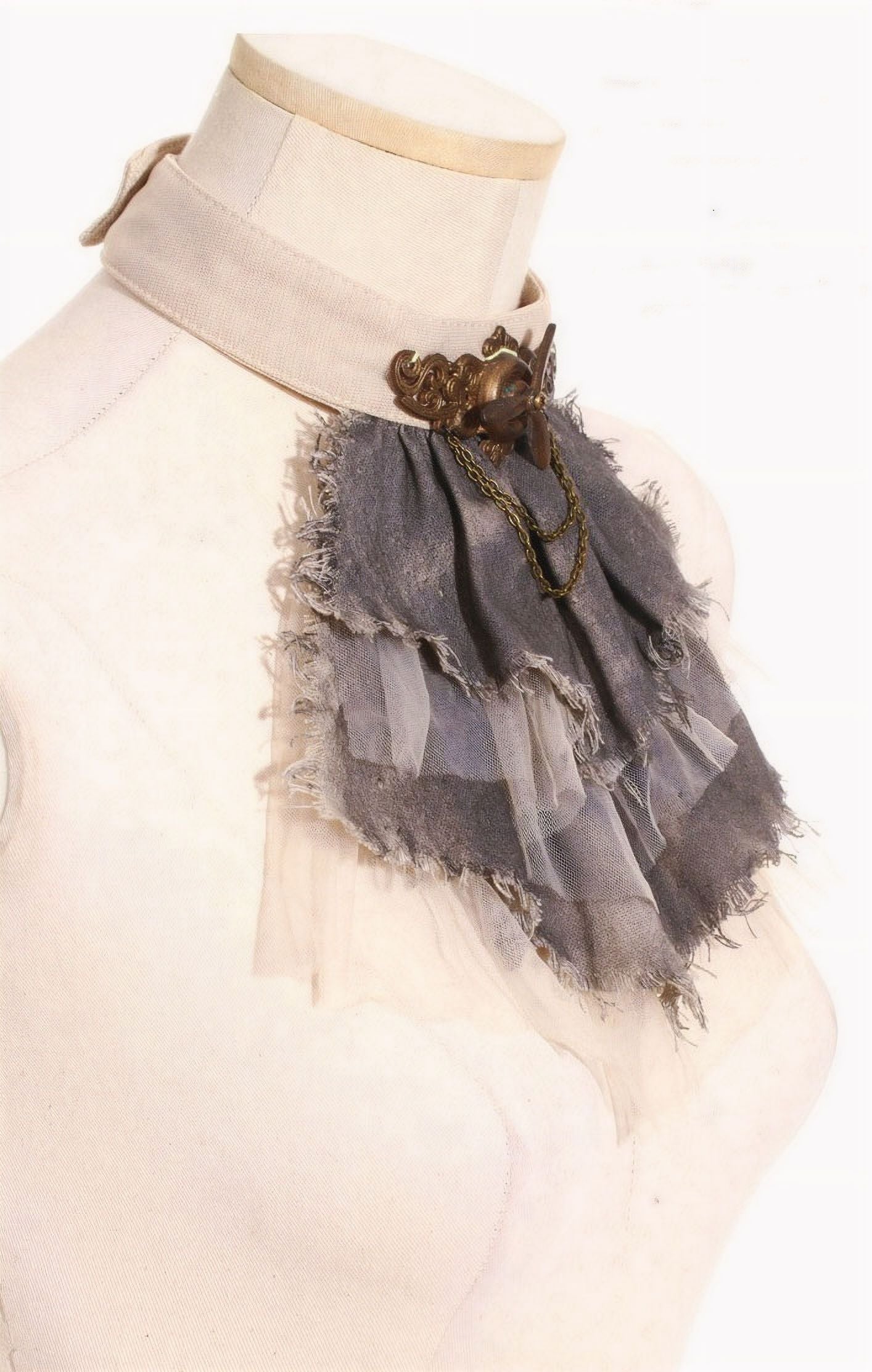 Aviator Jabot Grijs/Ivoor