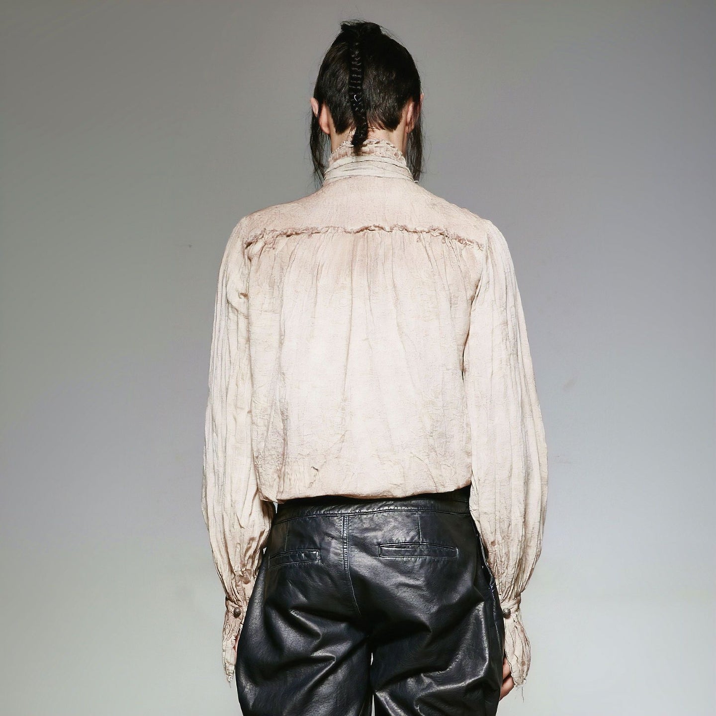 Escape Shirt Sand