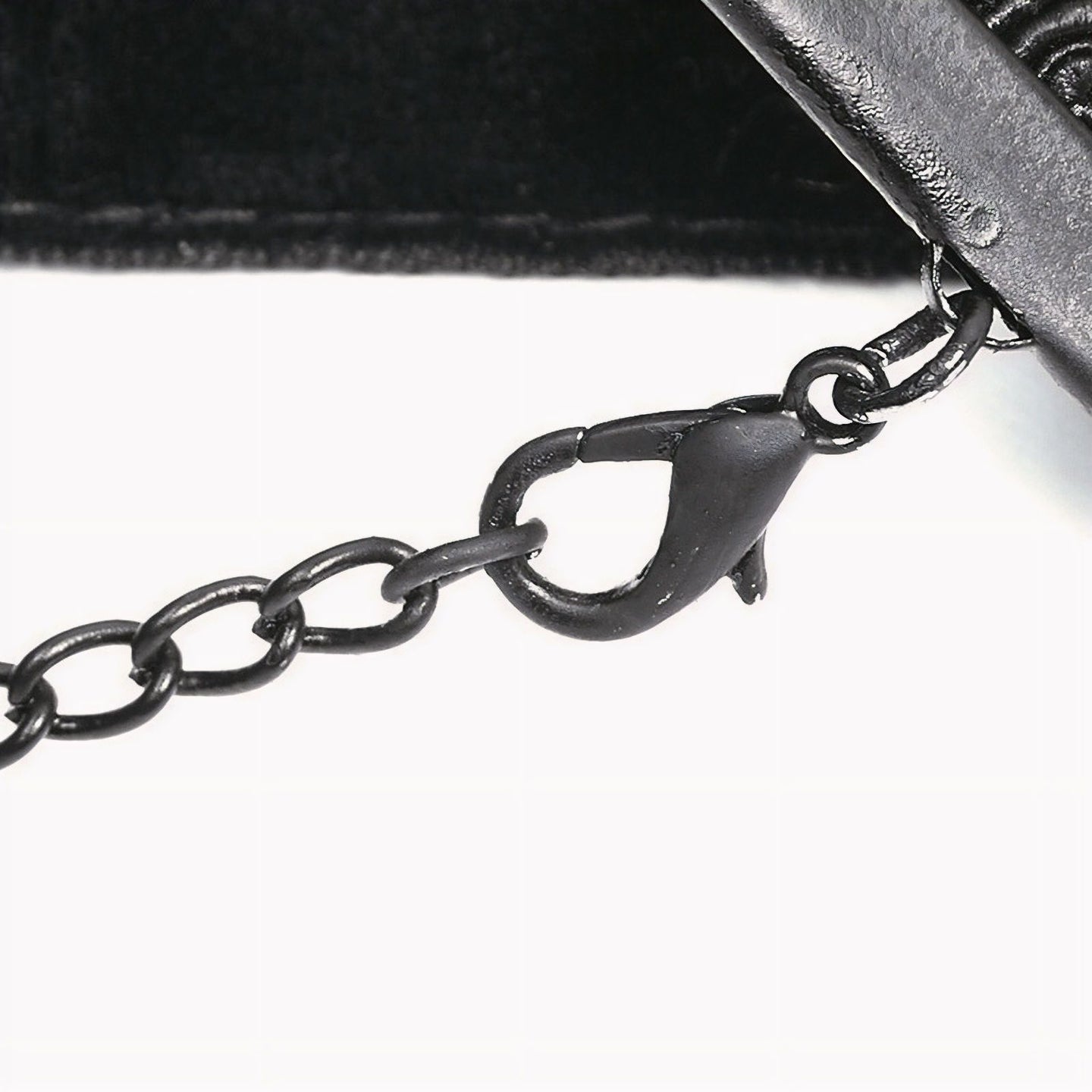 Tassel Choker WS-261