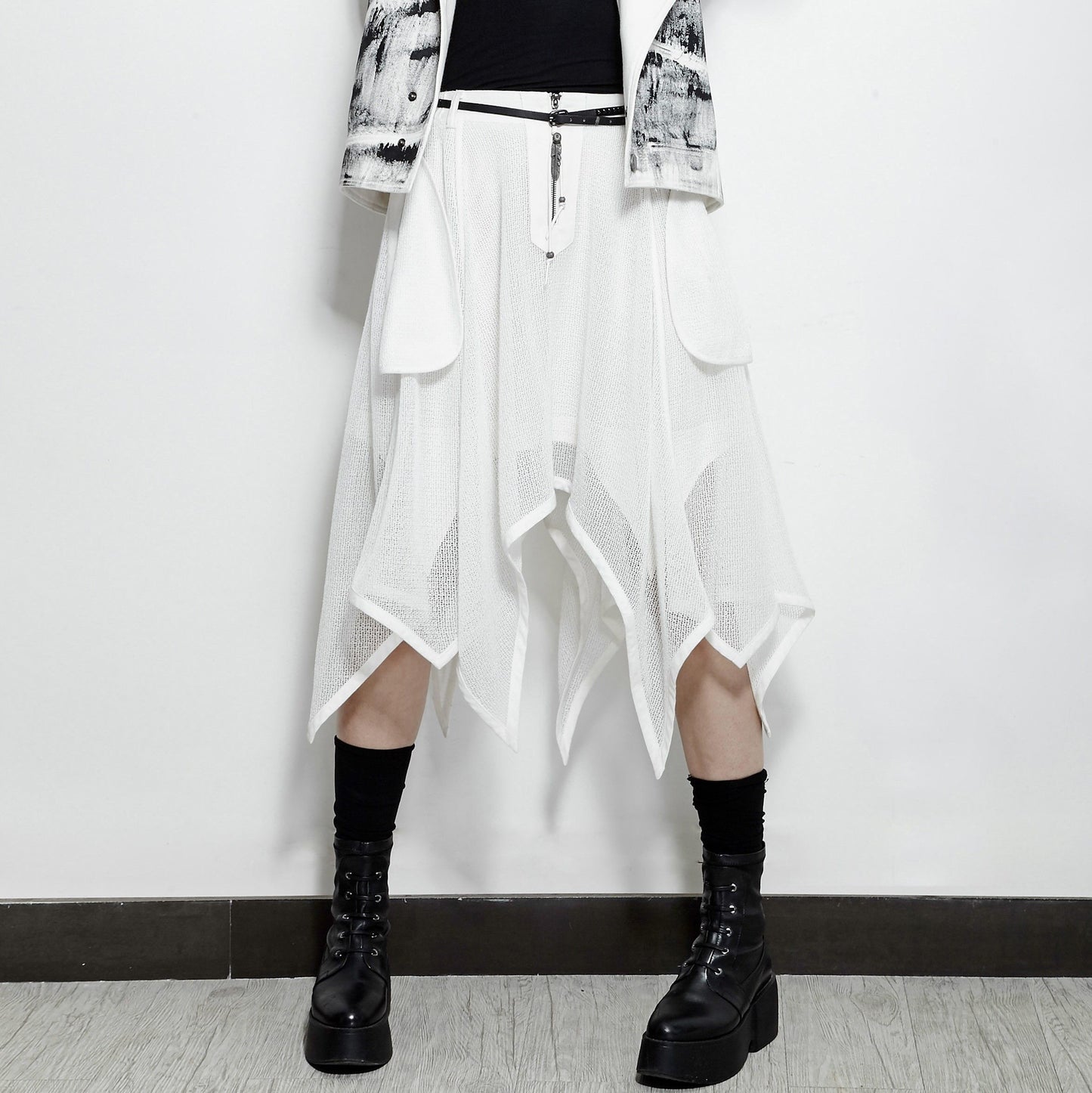 Bat Skirt White PQ-149