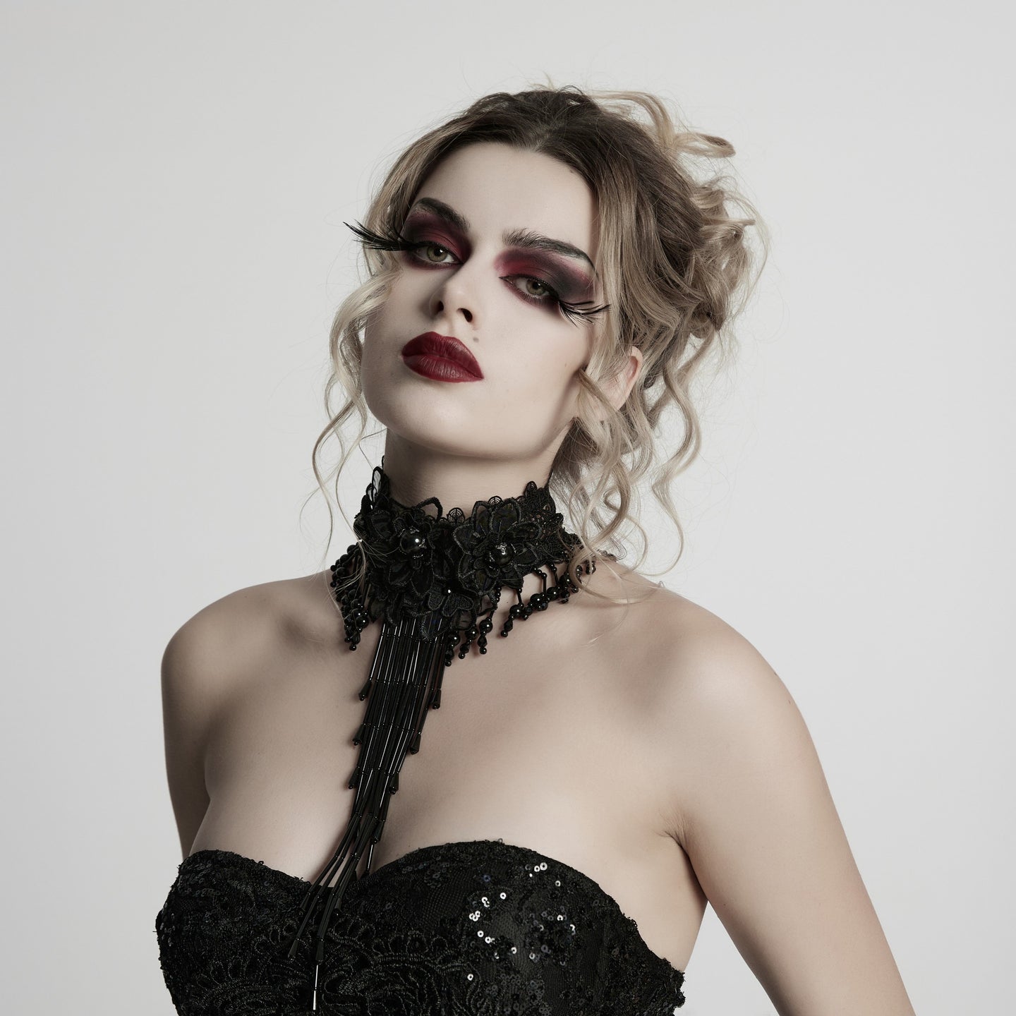Darkest Hour Collier Halsband
