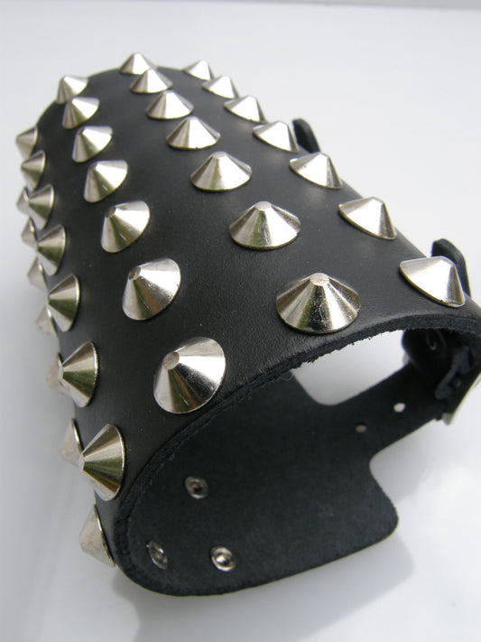 Arm Guard 6 Row Conical Studs