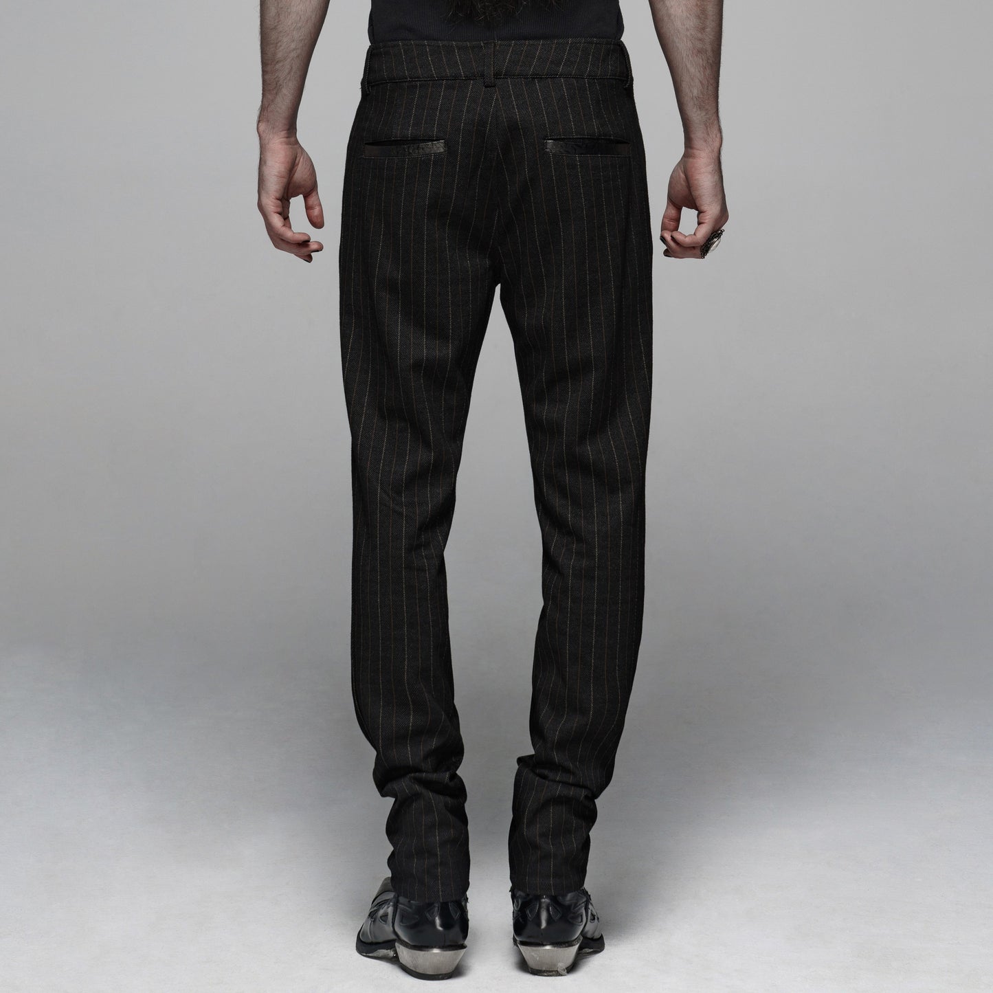 Asylum Broek