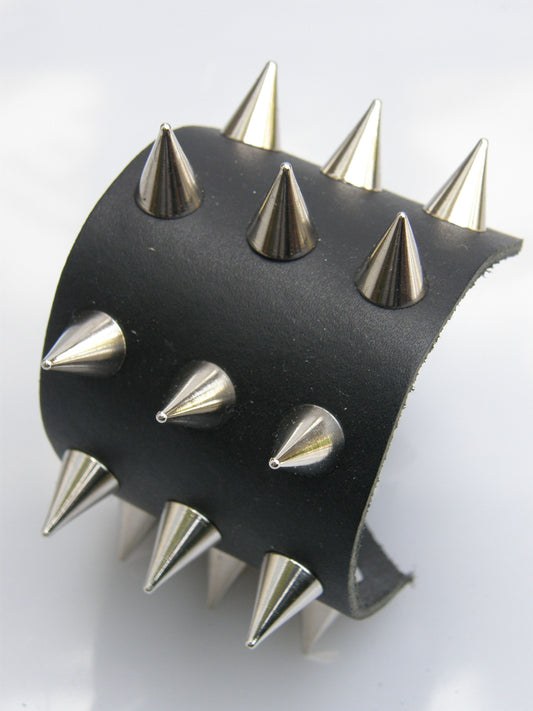 Polsband 3 Row Small Screw Cones