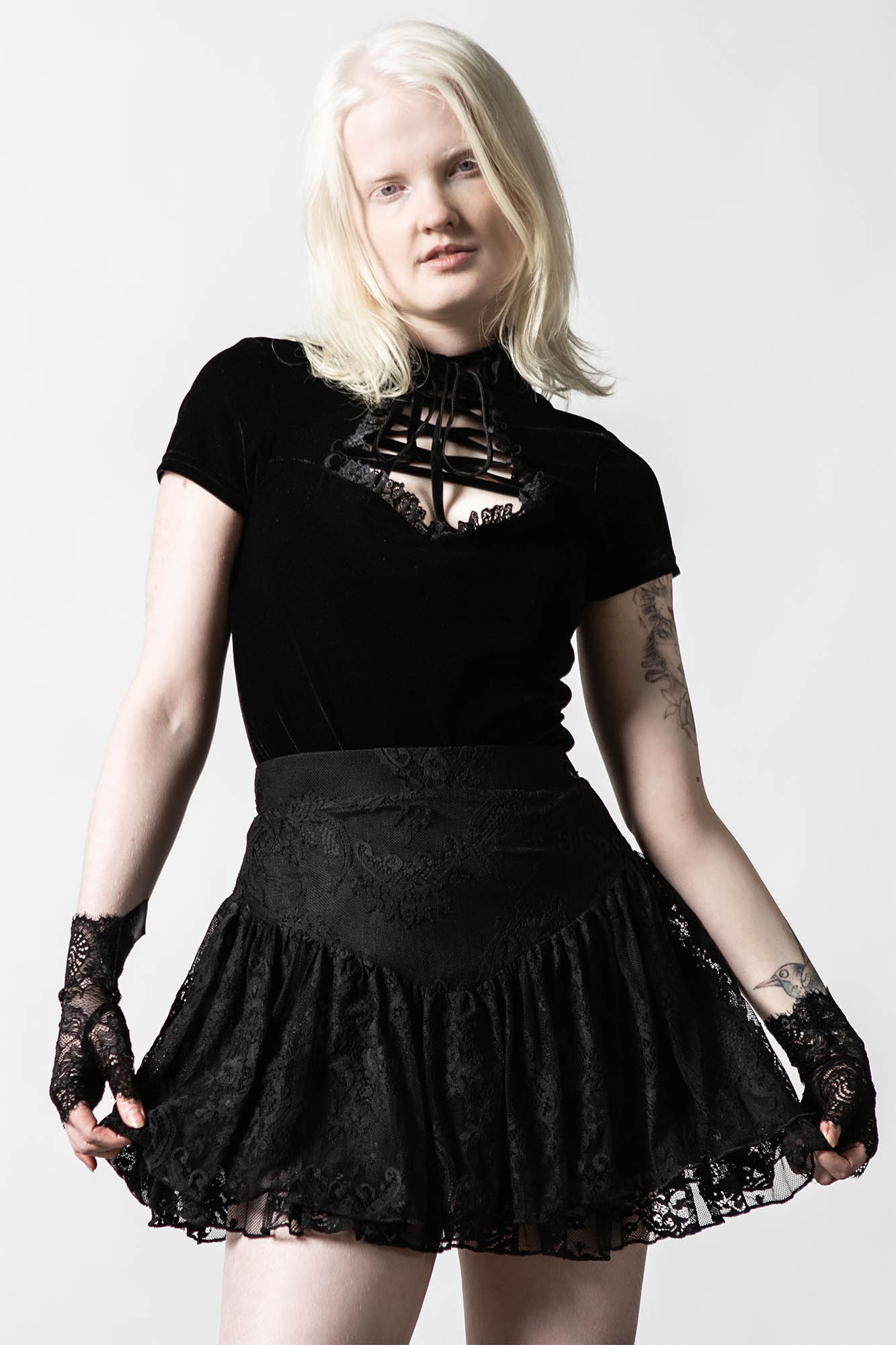 Killstar Malady Lace-Up Top Zwart