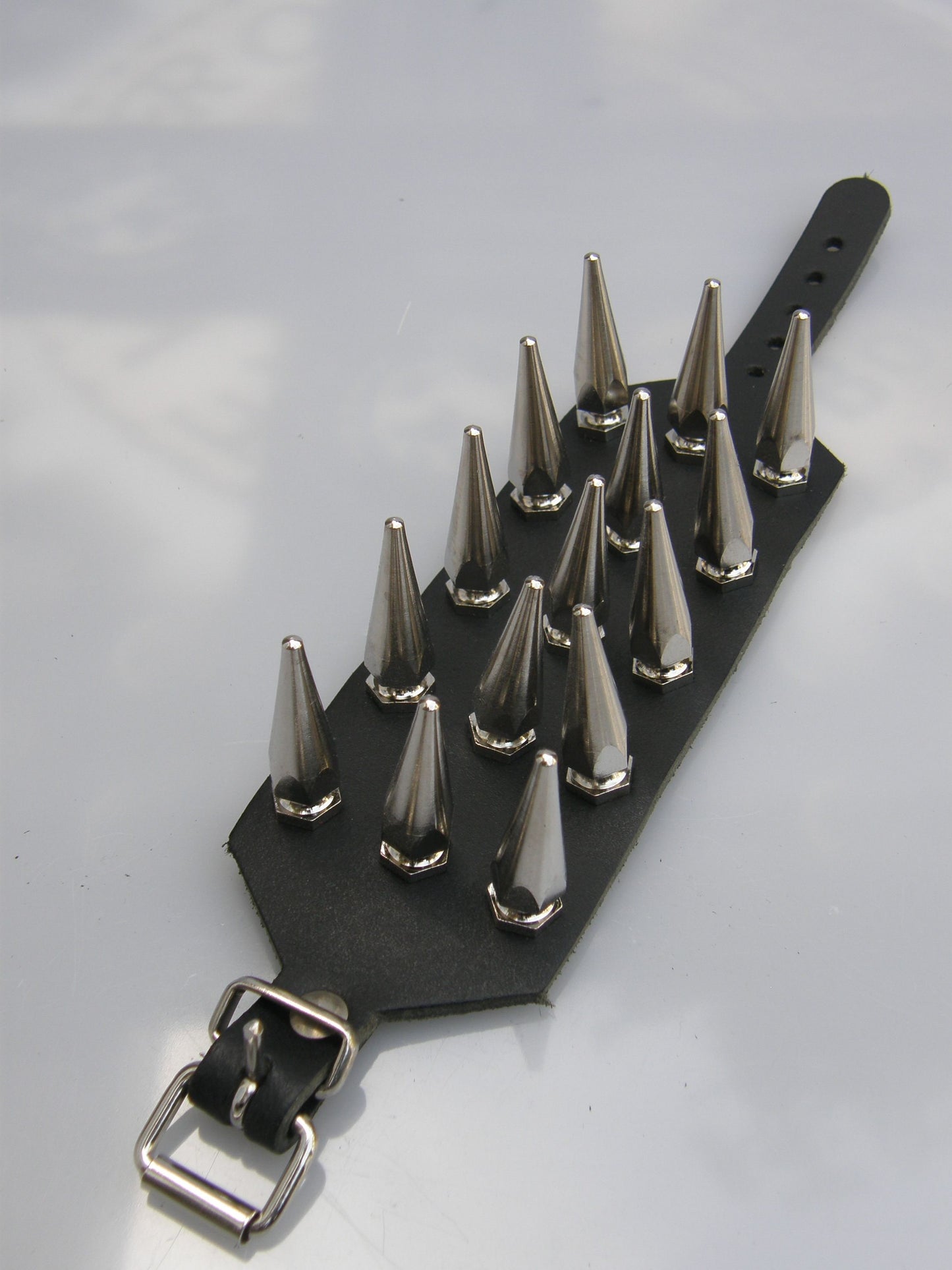 Armband 3 Row Large Hex Studs