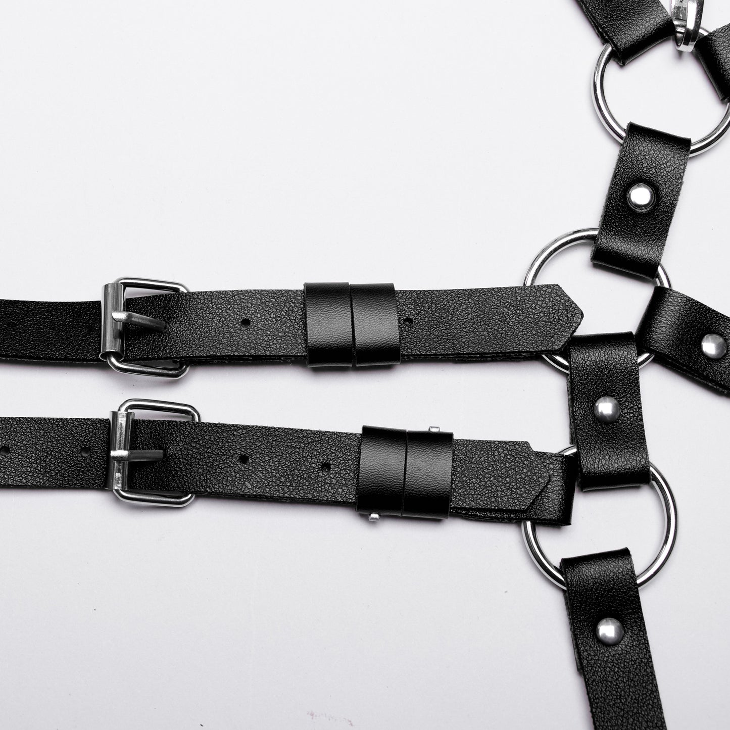 Haunt Me Waist Harness Zwart