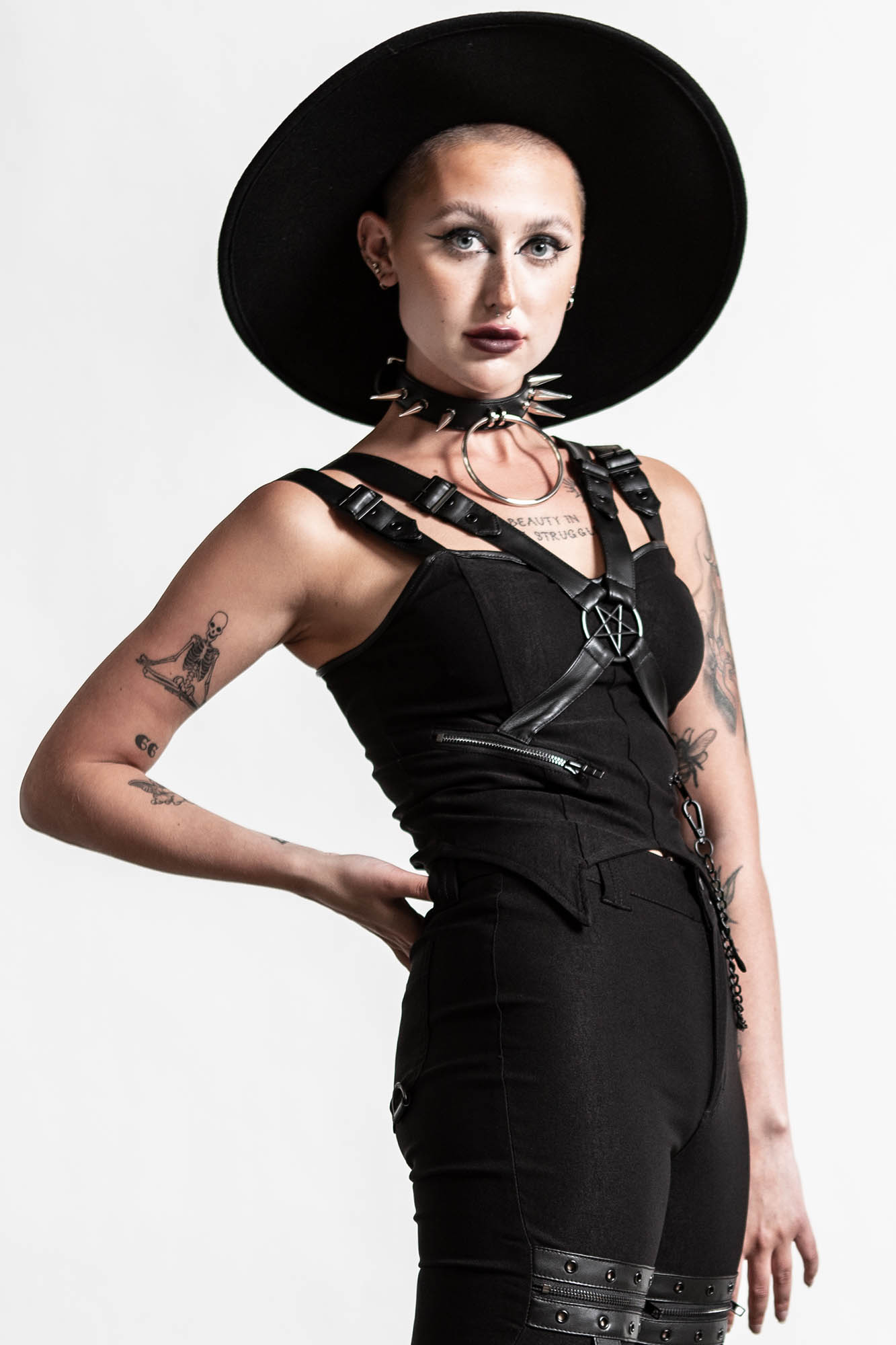 Killstar Jaded Strap Top Zwart