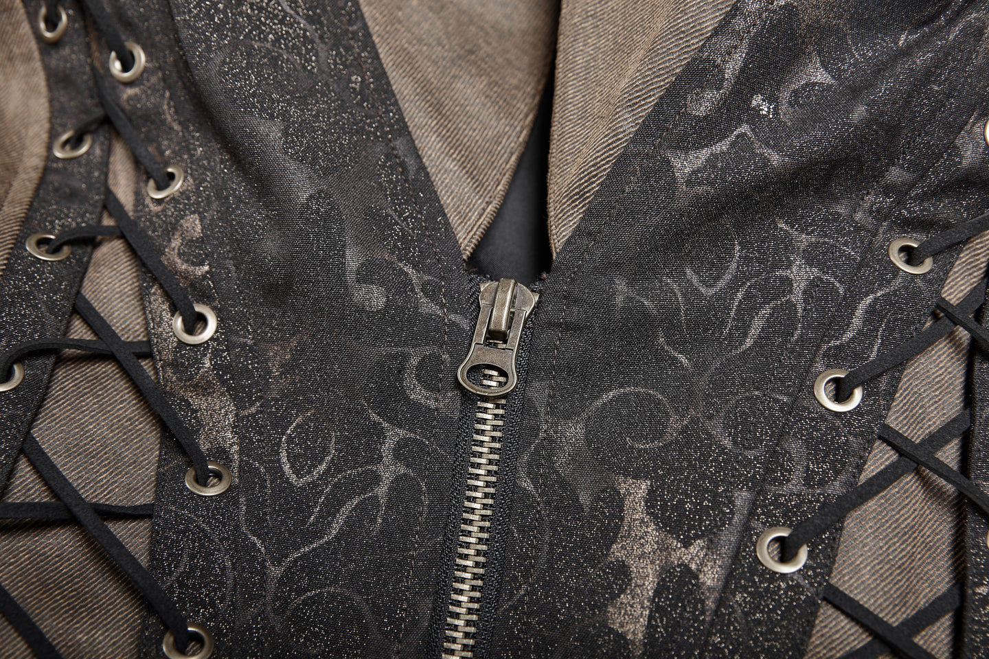 Stay Here Waistcoat Bruin