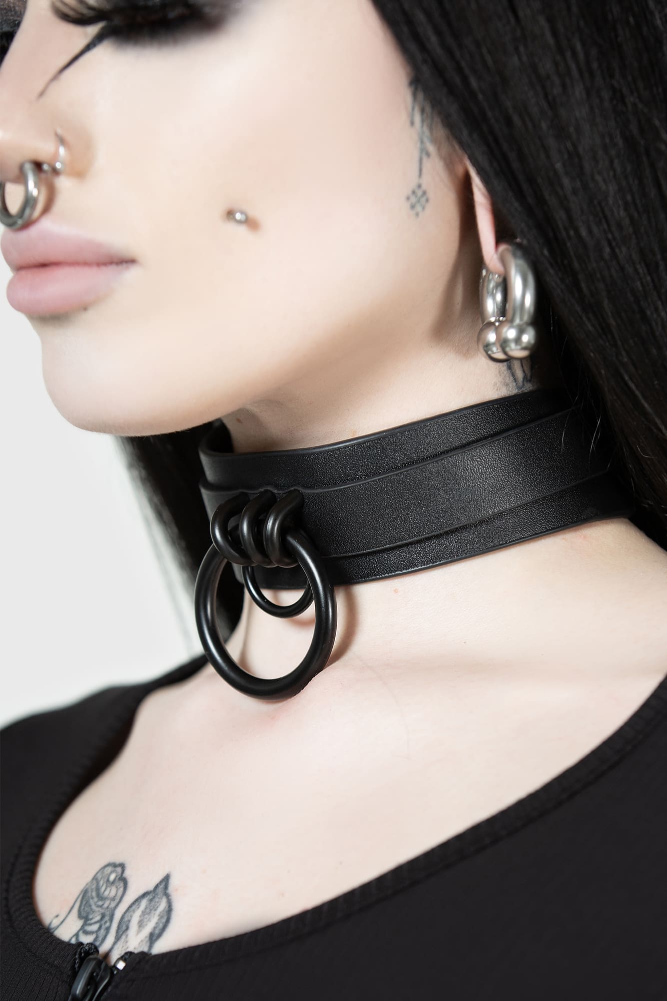 Kihilist Susper Halsband