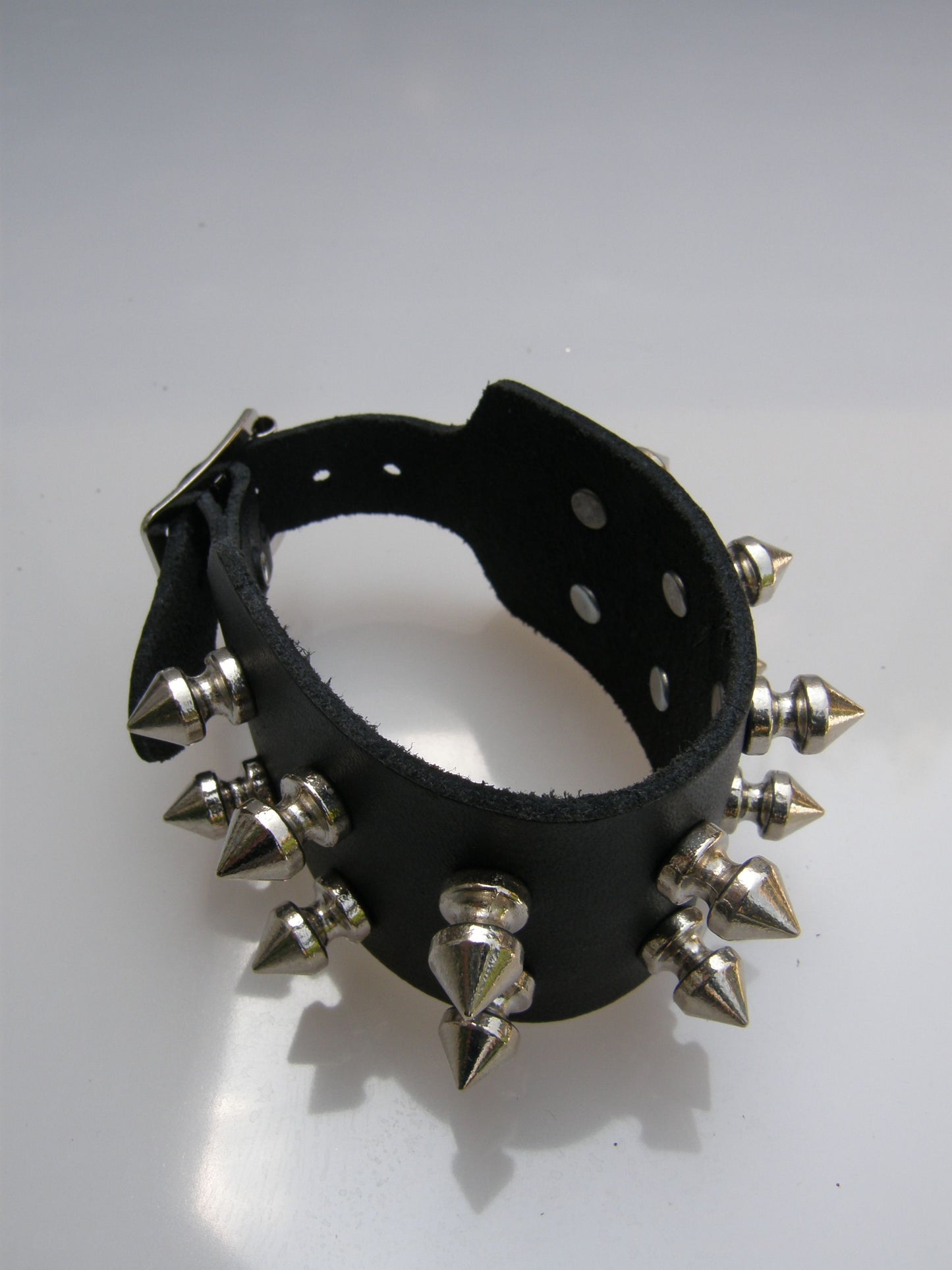 Wristband 2 Row Small Screw Spikes