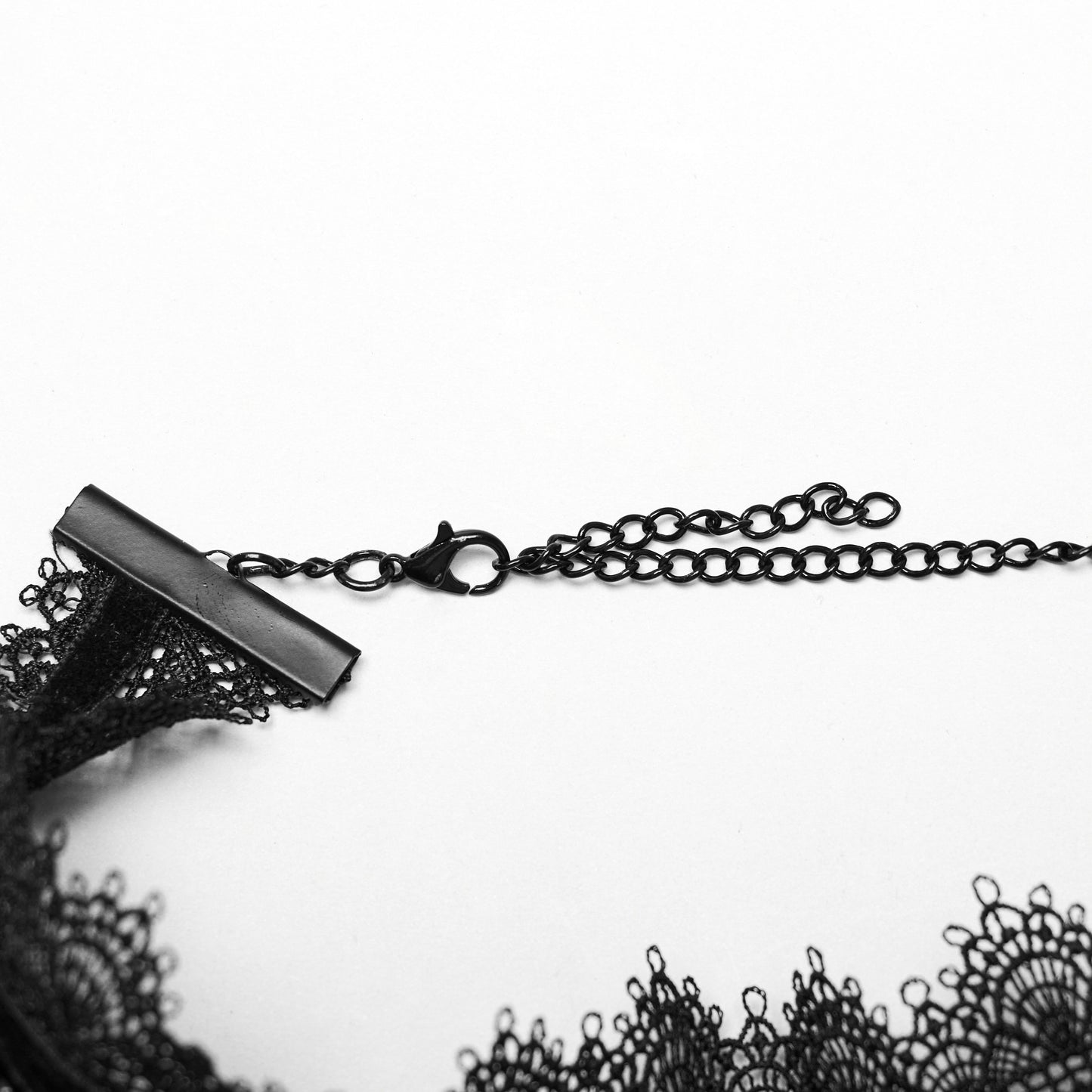 Black Cross Halsband