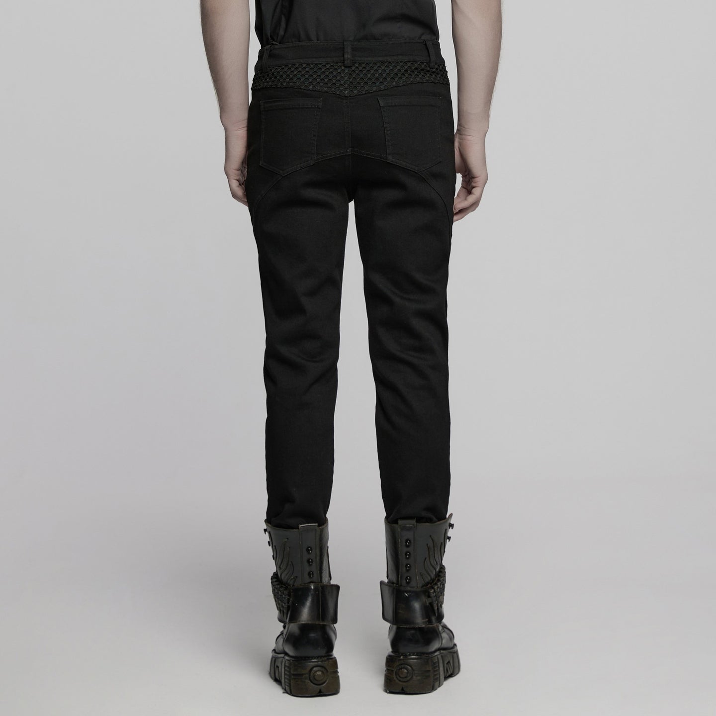 Eager Broek