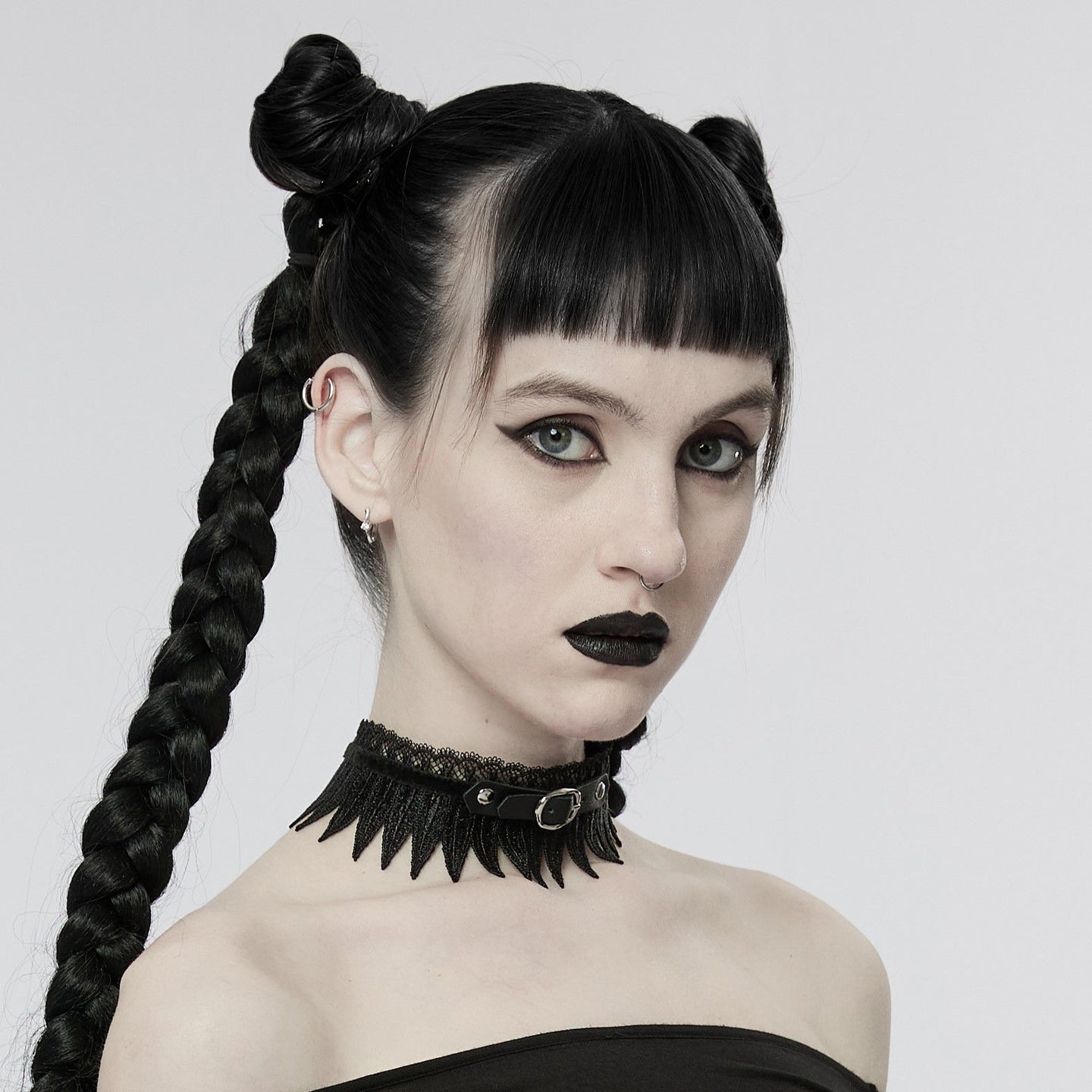 Cheeting Choker