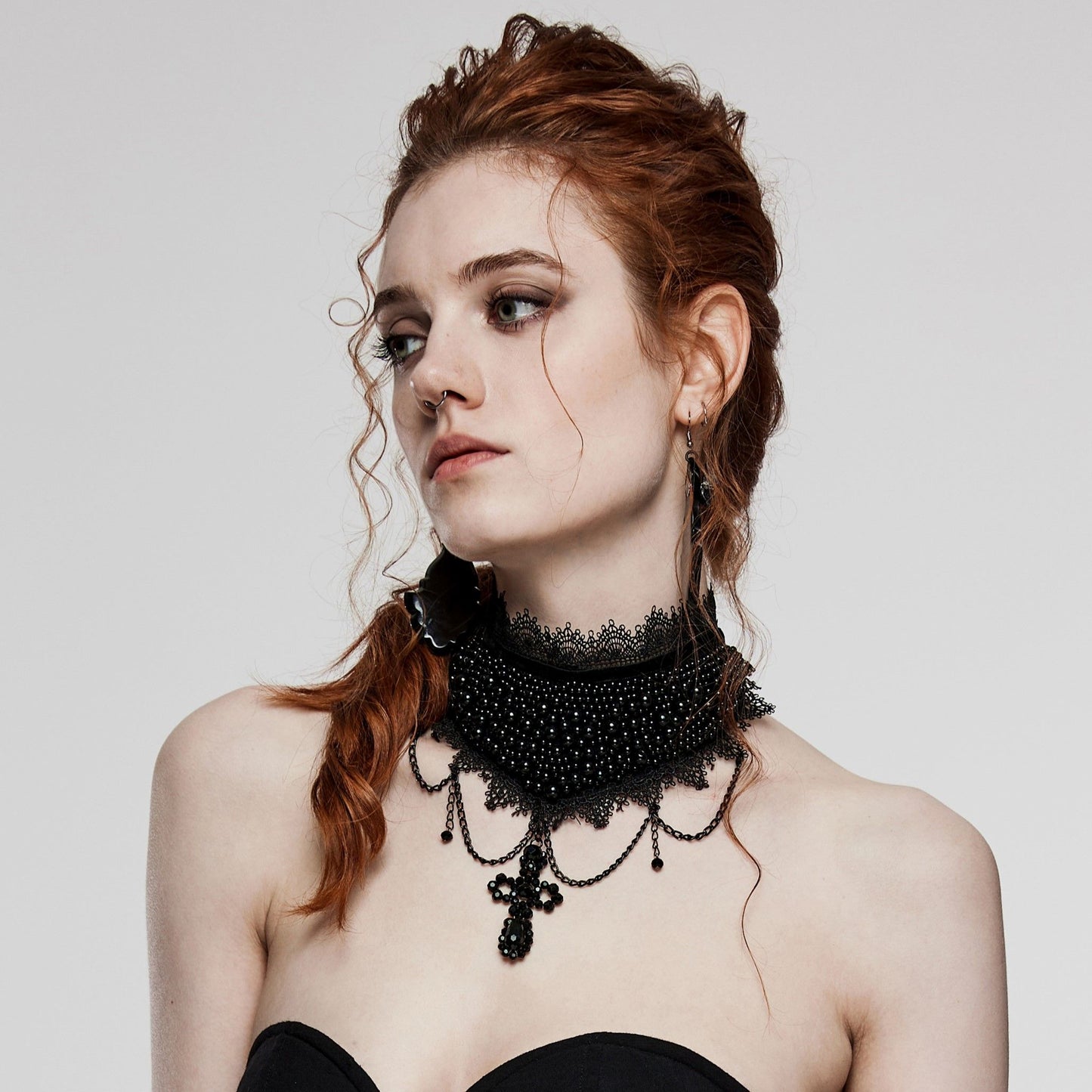 Black Cross Halsband