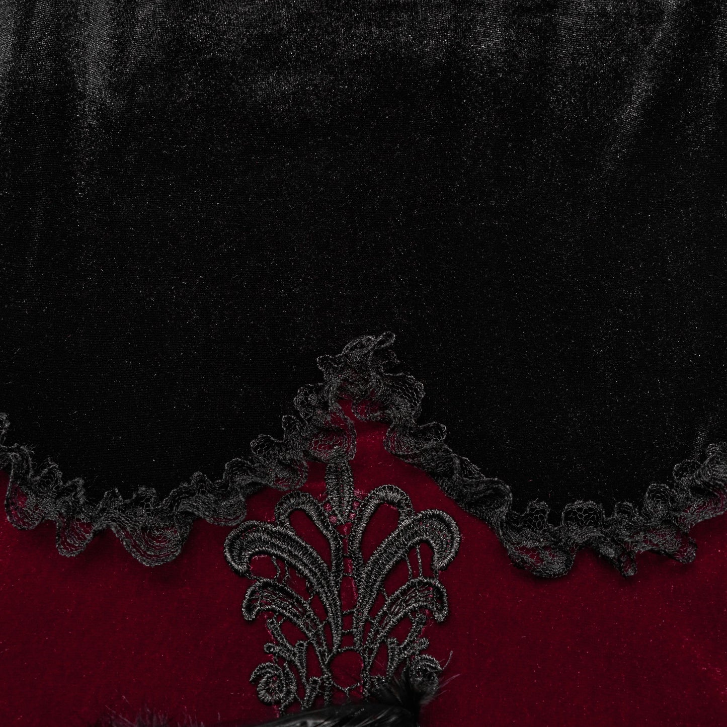 All It Takes Dress Black - Red