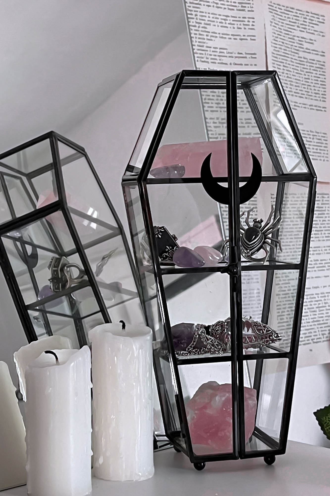 Killstar Tomb Display Case