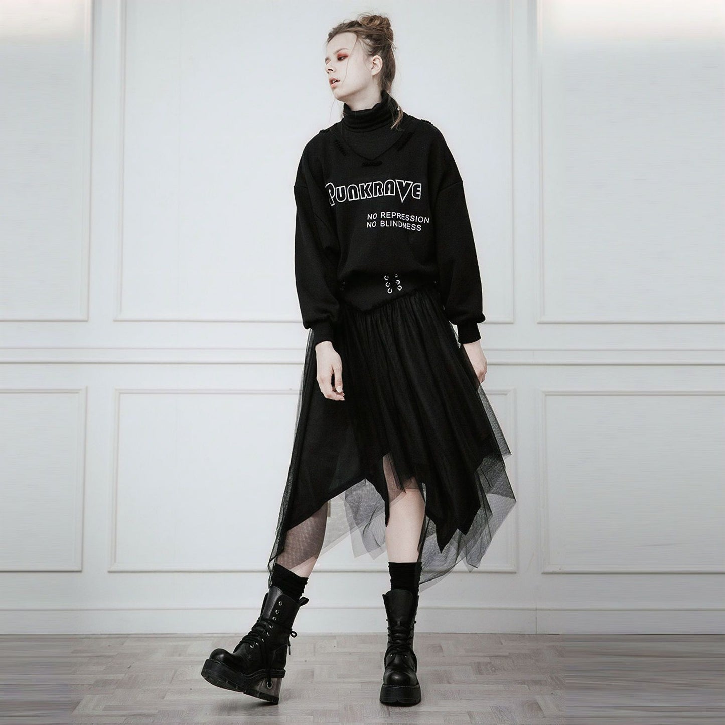 No Other Way Skirt Black