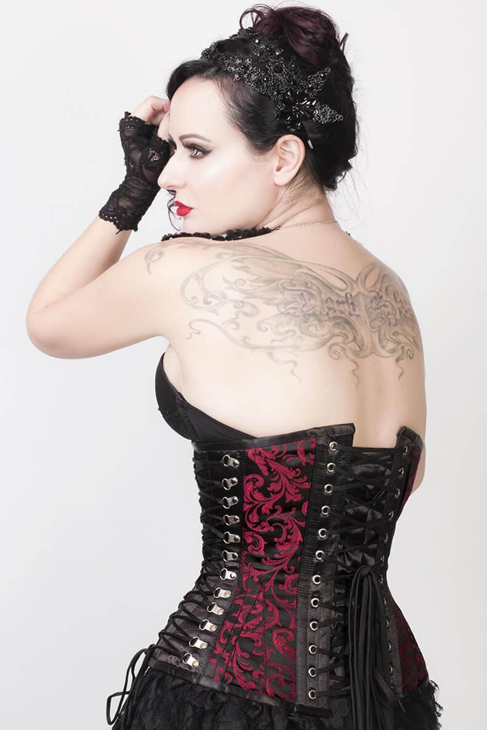 Can't Deny Underbust Corset Black - Red