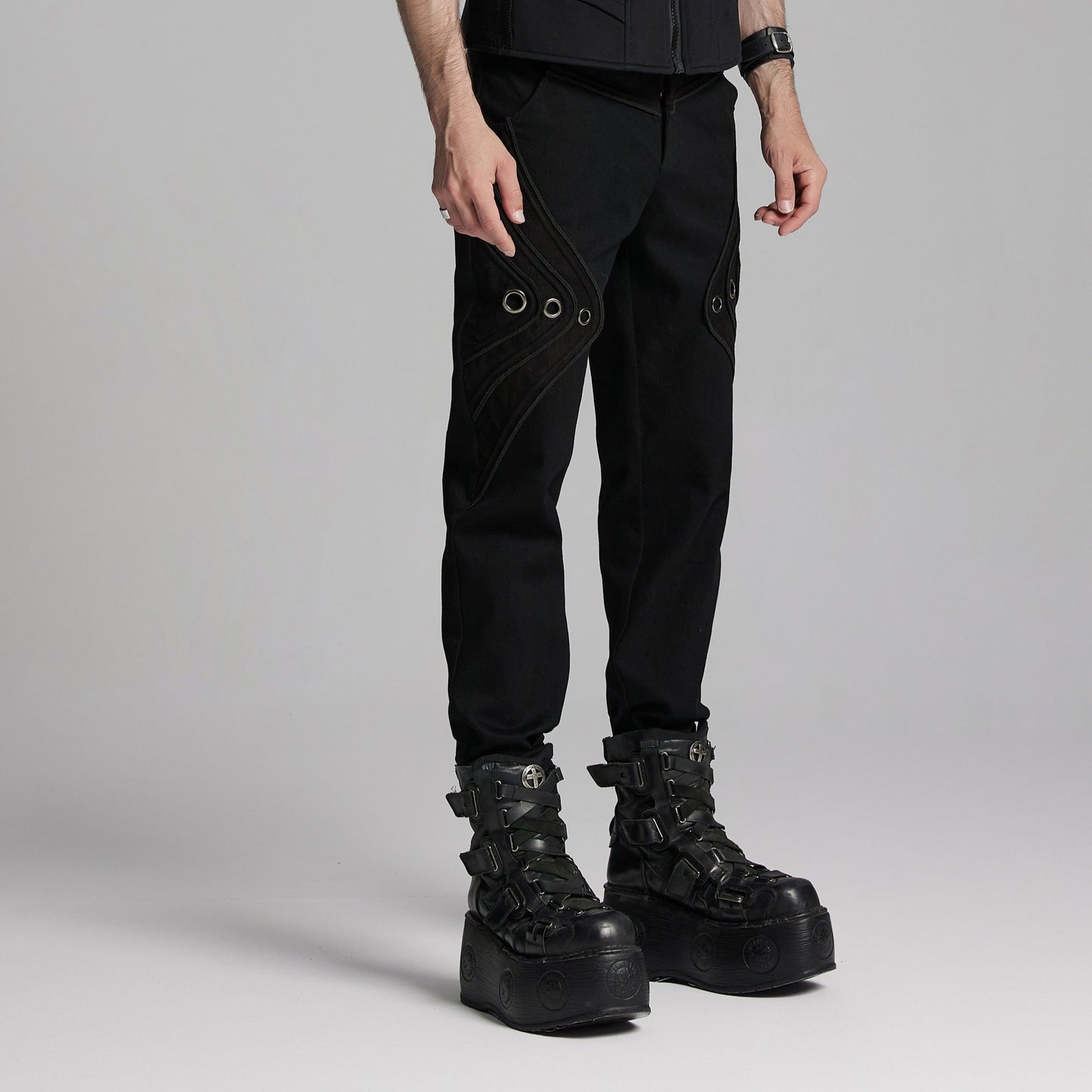 On Your Own Broek