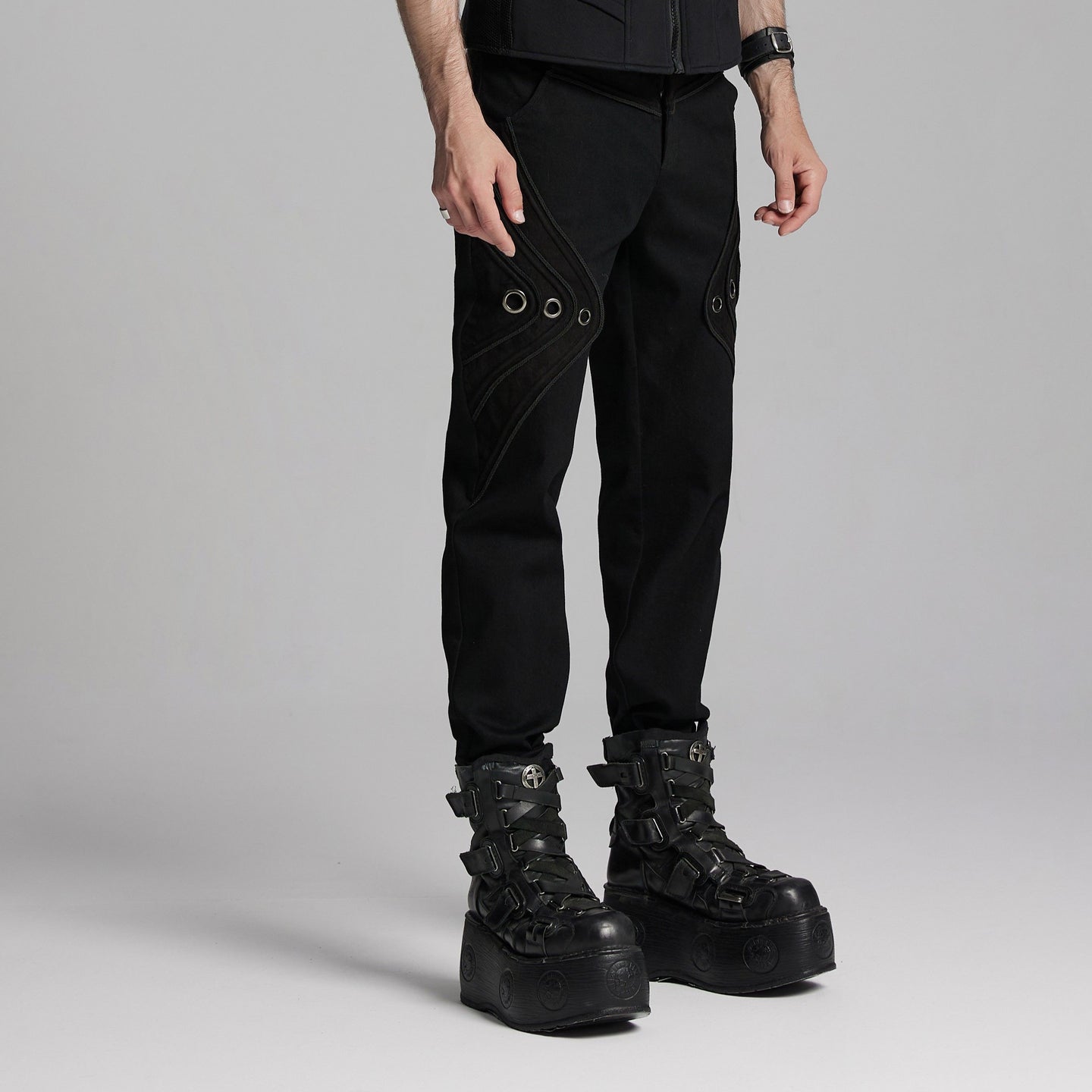 On Your Own Broek