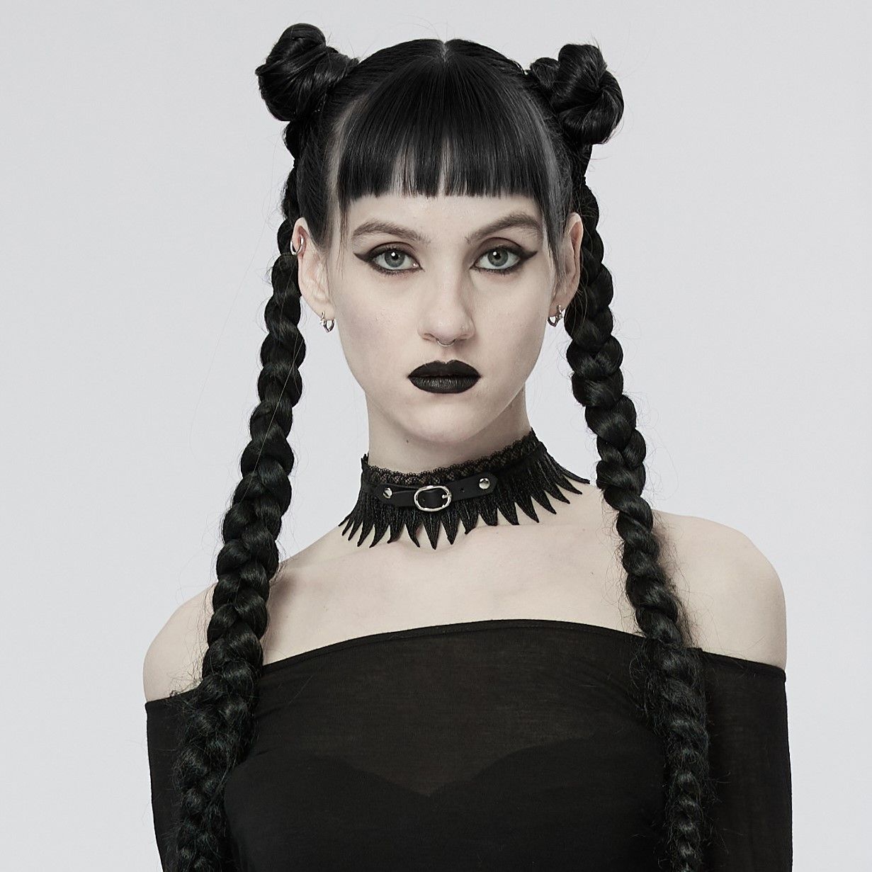 Cheeting Choker