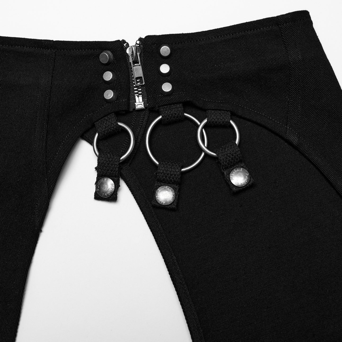 Back Danger Short met Overrok